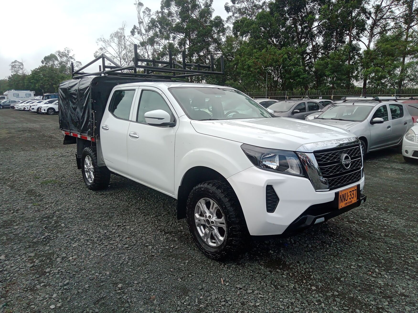 Nissan - Frontier - 2025 image number 1