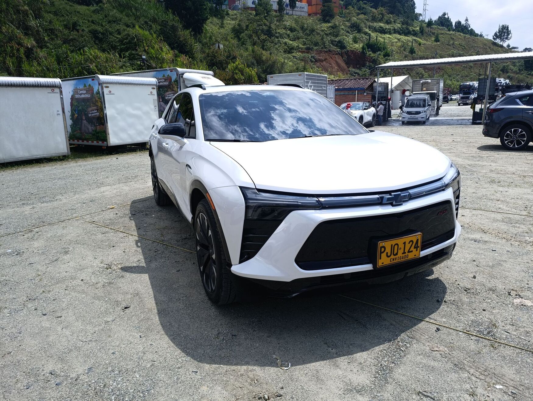 Chevrolet - BLAZER - 2025 image number 1