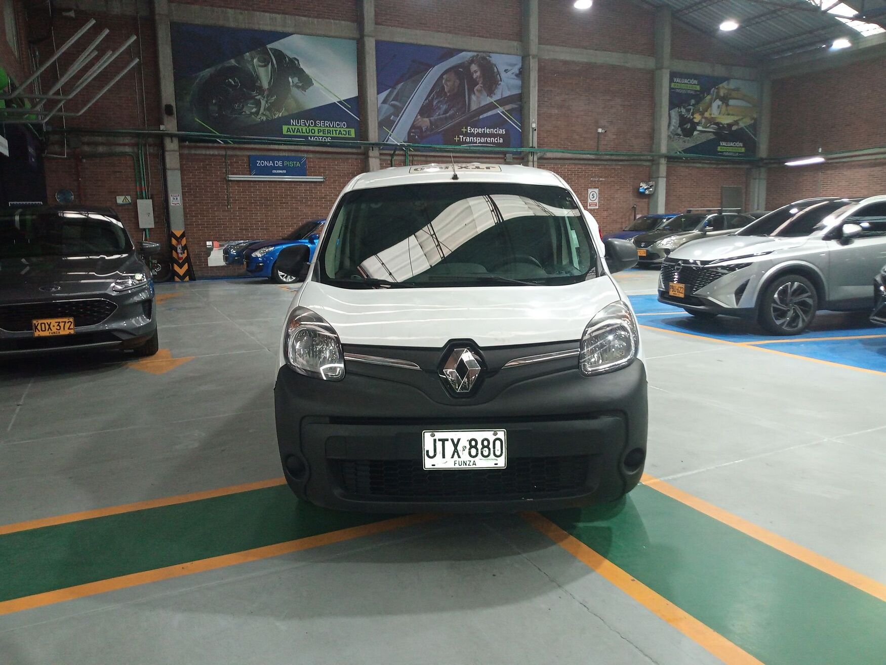 Renault - Kangoo ZE - 2020 image number 4