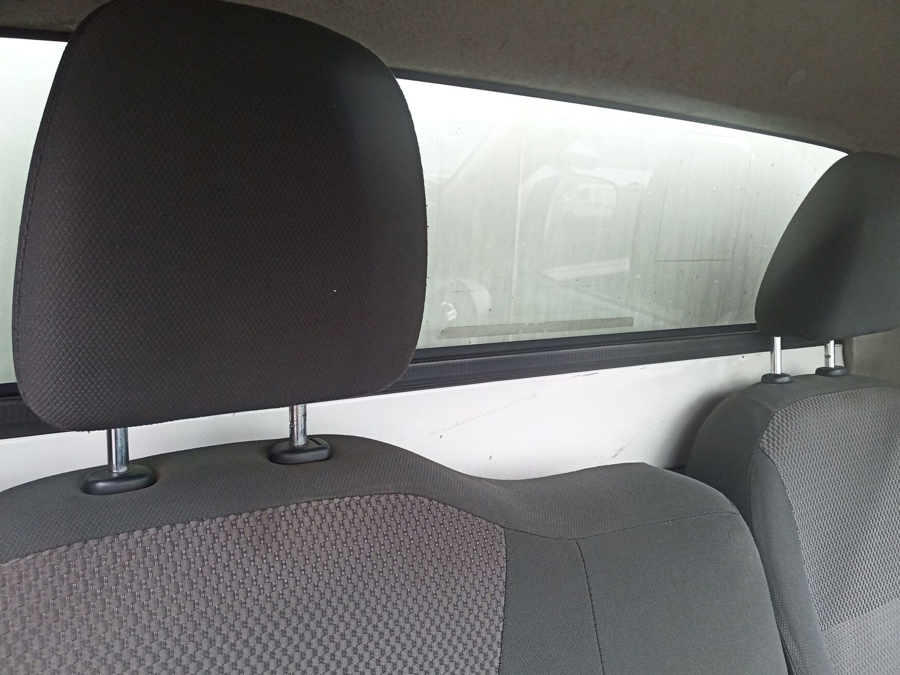 Nissan - Frontier - 2019 image number 3