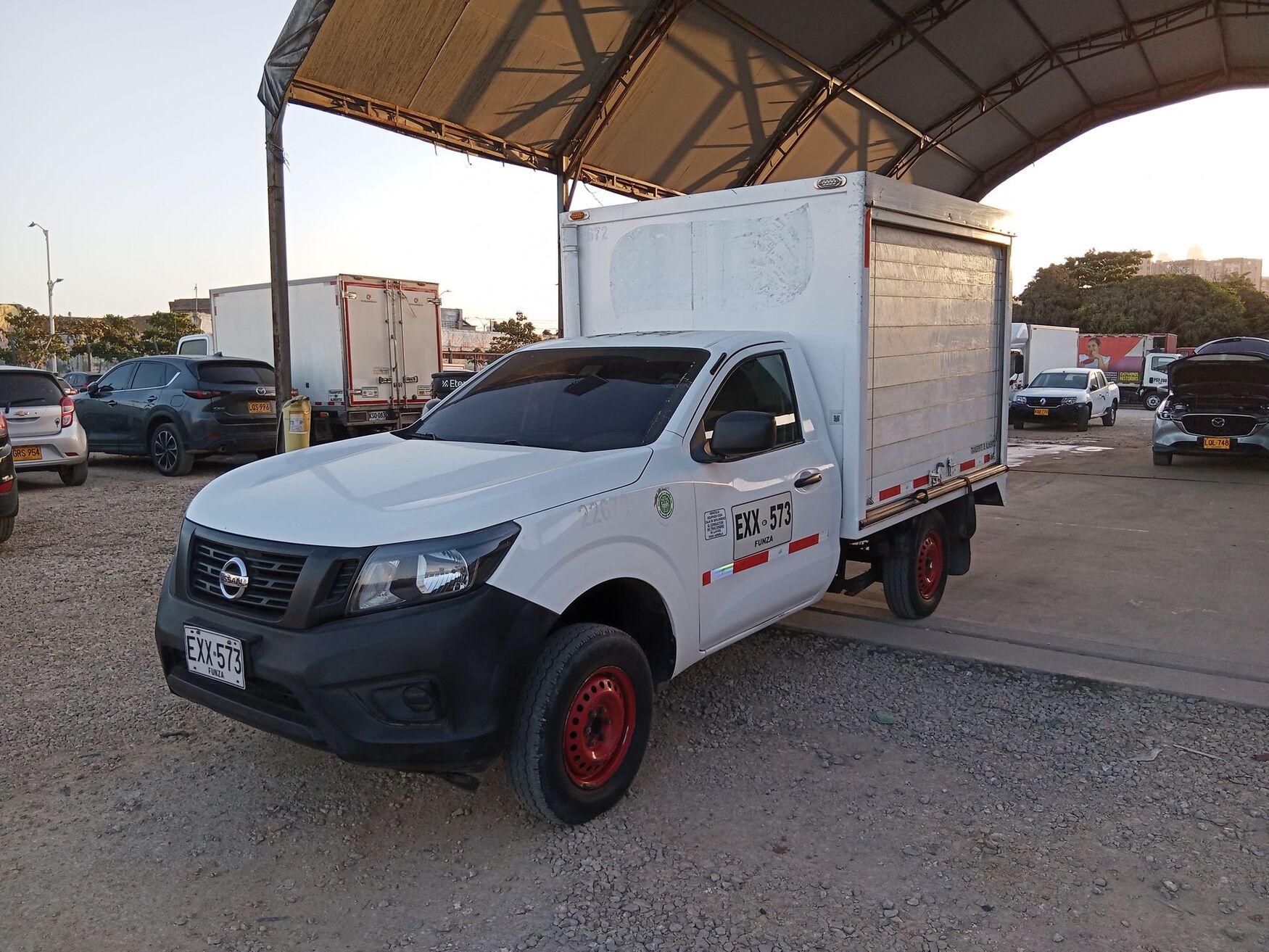 Nissan - Frontier - 2019 image number 5
