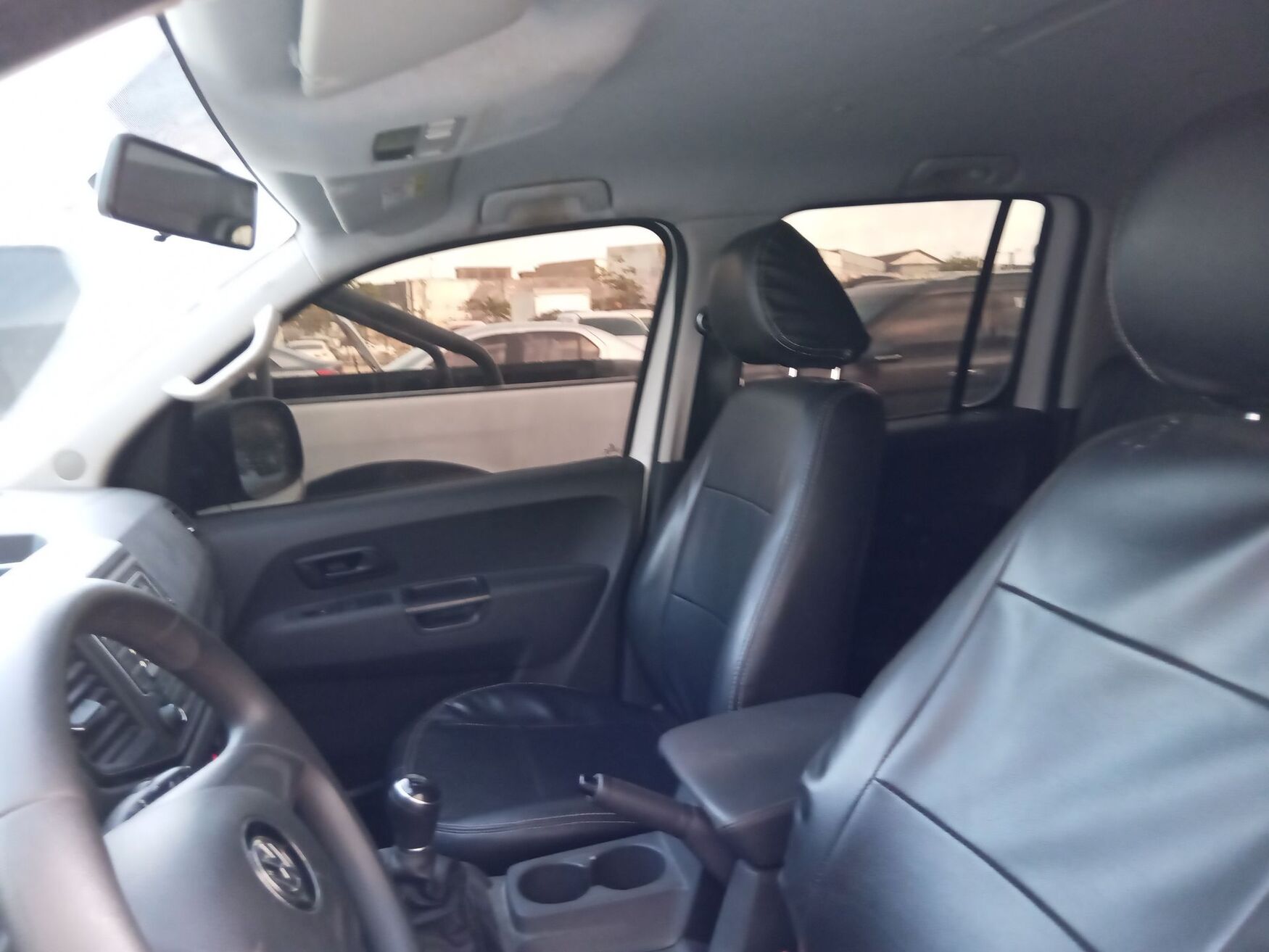 Volkswagen - Amarok - 2023 image number 3