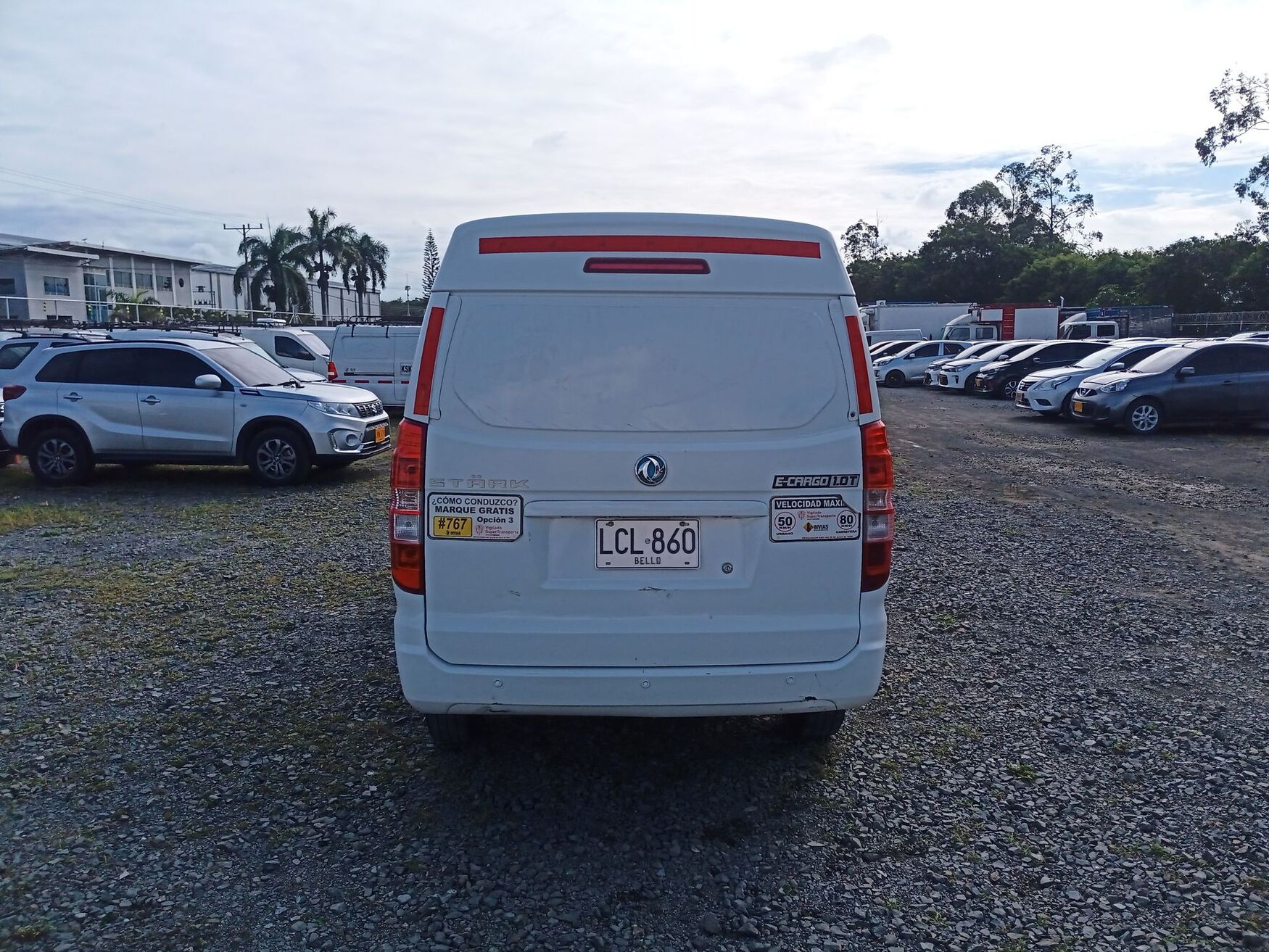 Dongfeng - E-Cargo 1T - 2022 image number 8