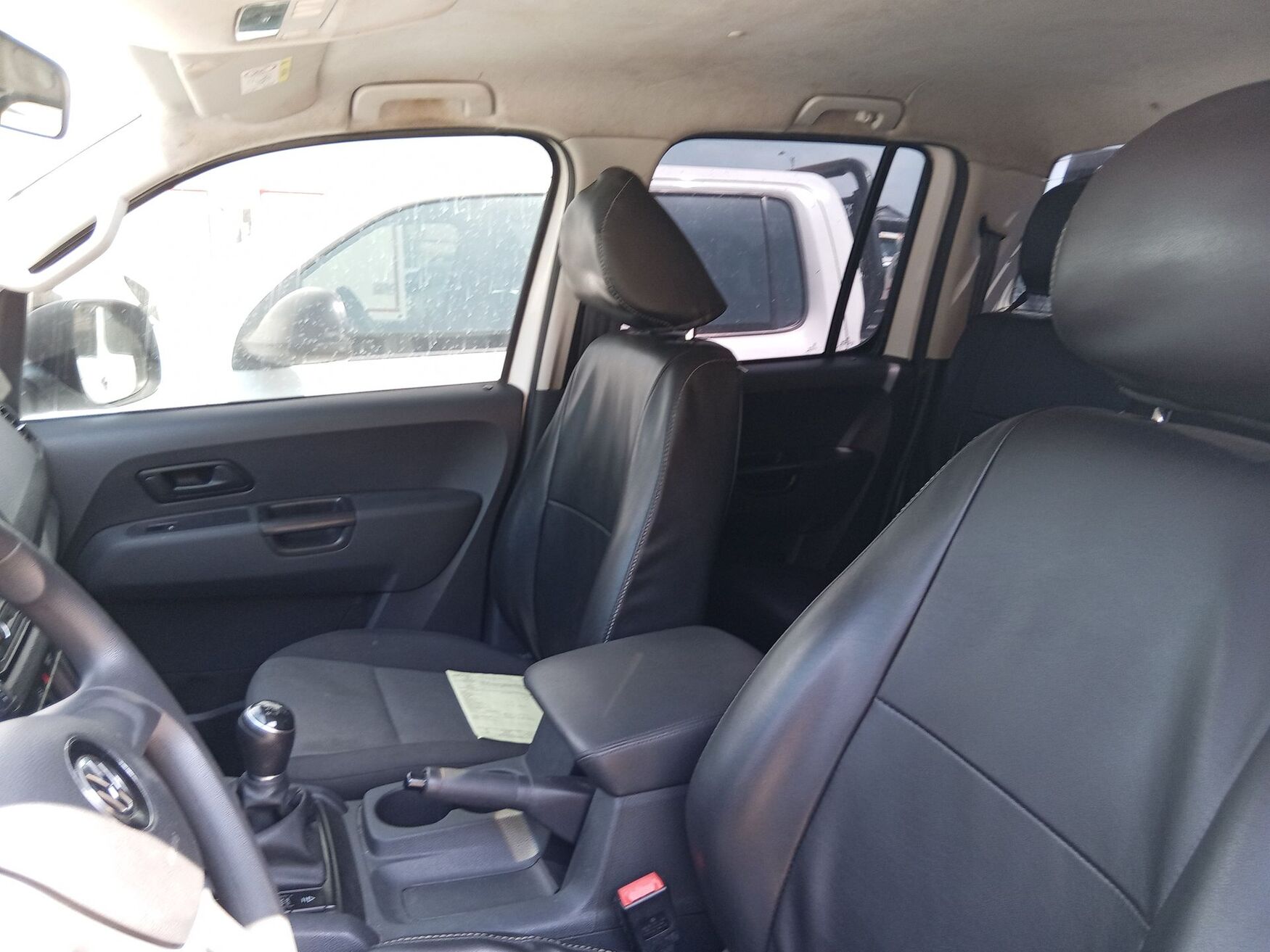 Volkswagen - Amarok - 2023 image number 3