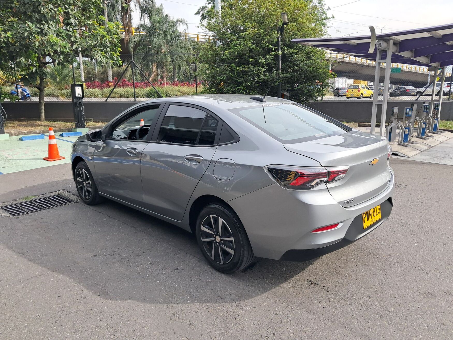 Chevrolet - Onix - 2026 image number 7