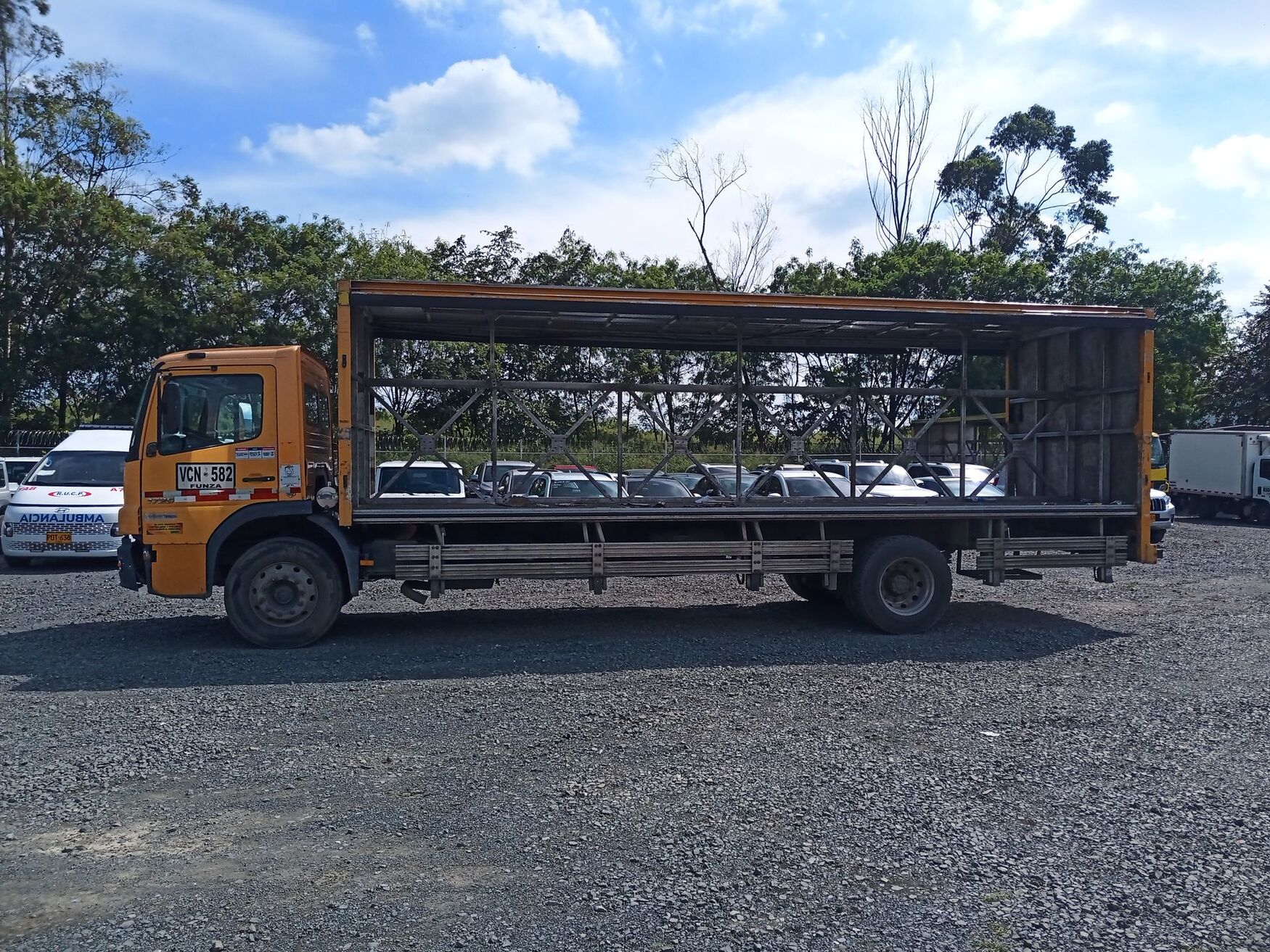 Mercedes Benz - Atego - 2008 image number 6