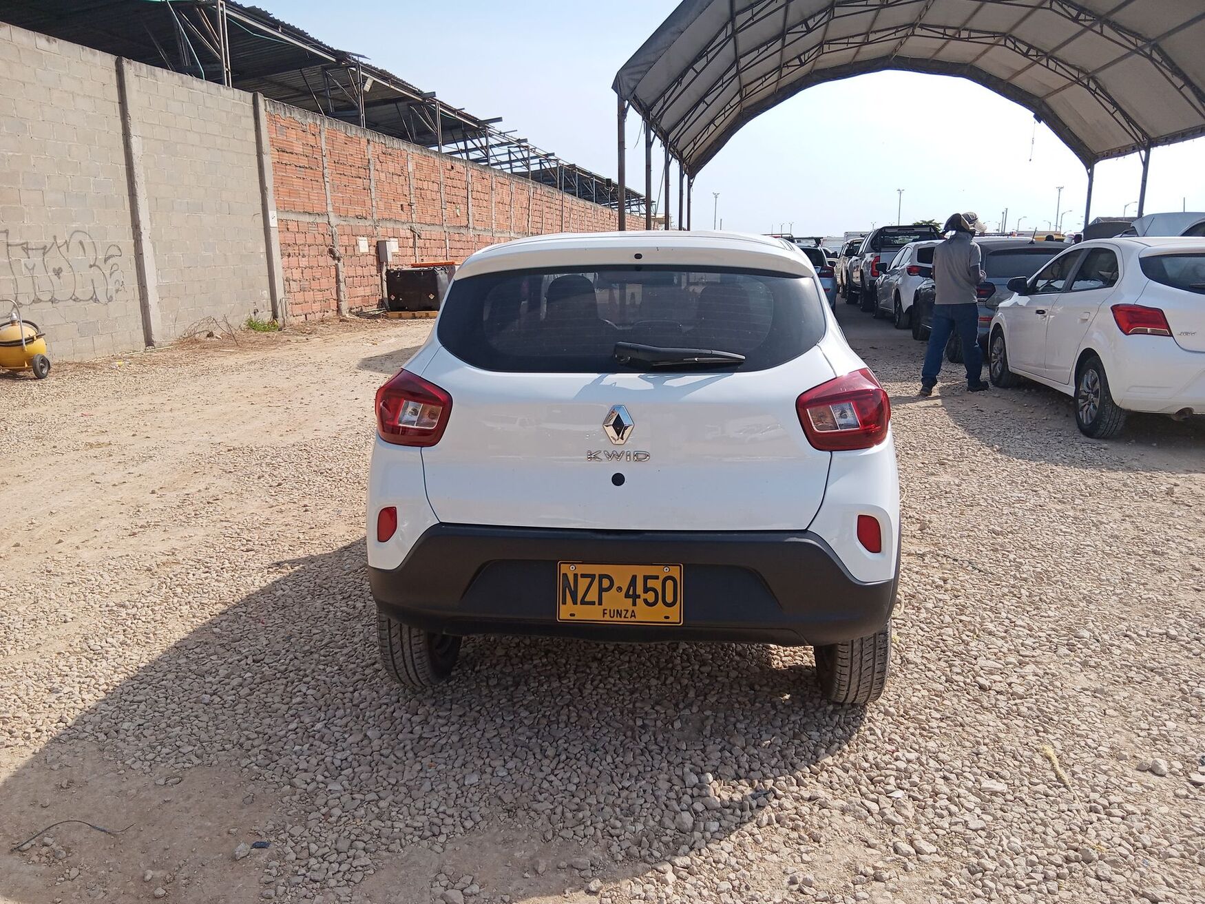 Renault - Kwid - 2025 image number 8