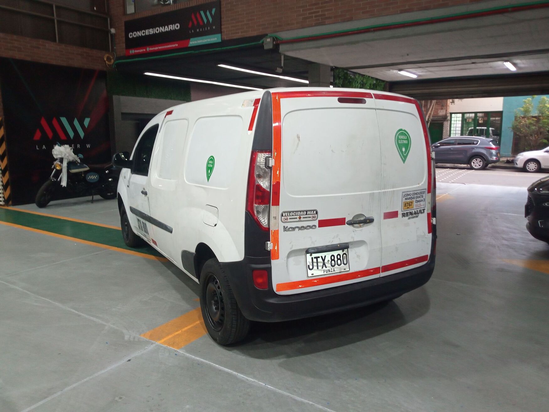 Renault - Kangoo ZE - 2020 image number 7