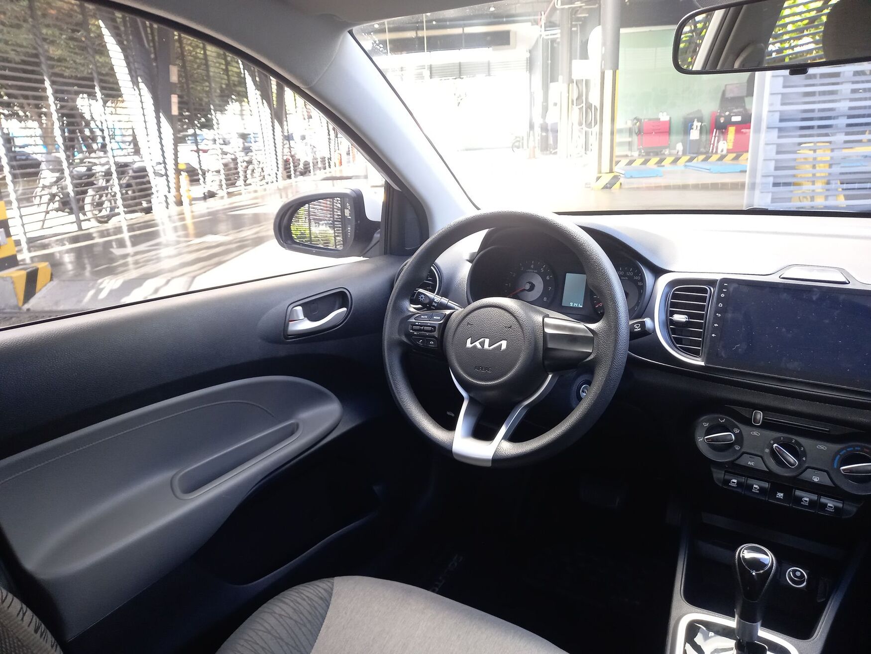 Kia - Soluto - 2026 image number 11