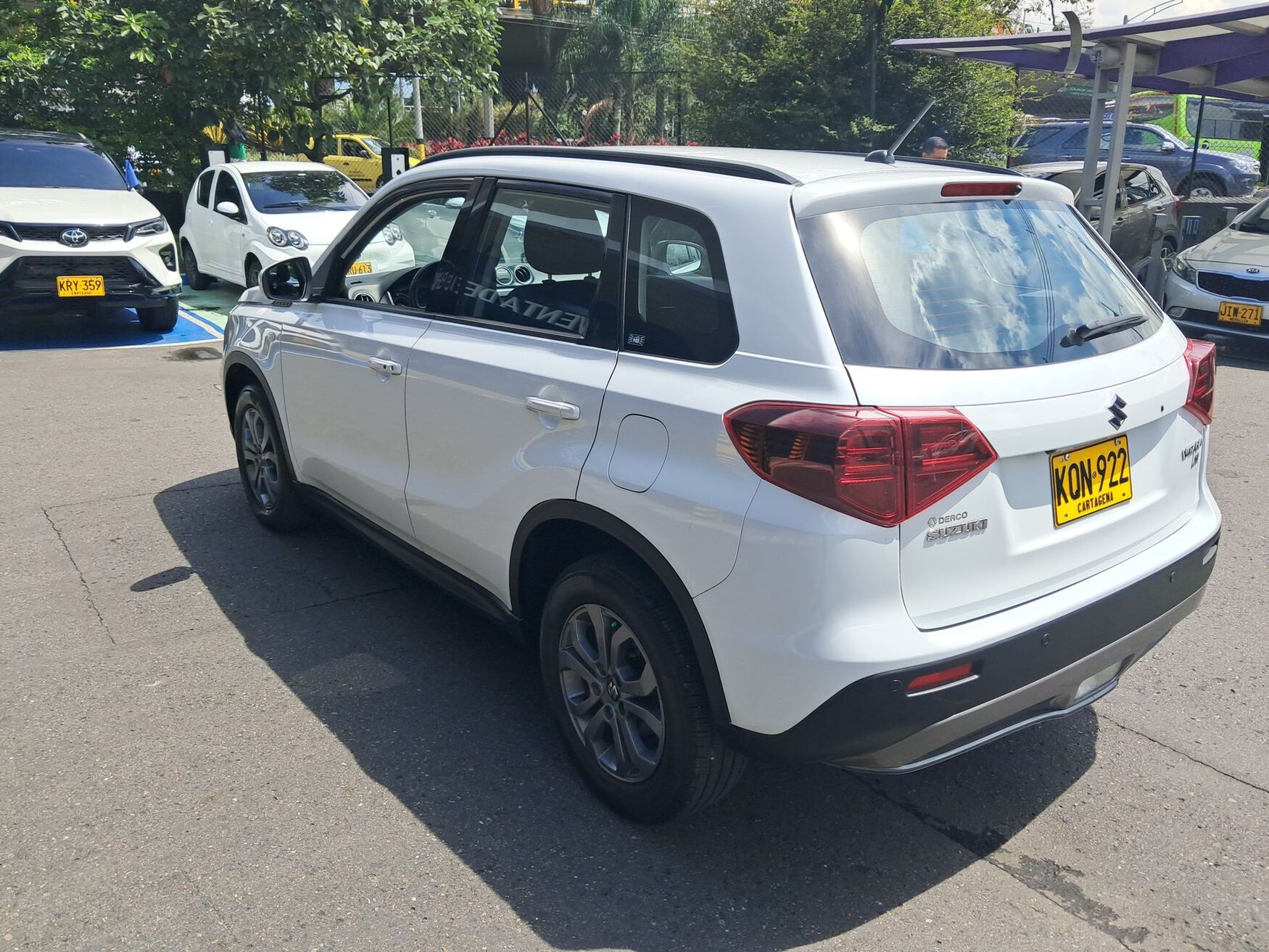 Suzuki - Vitara - 2023 image number 7