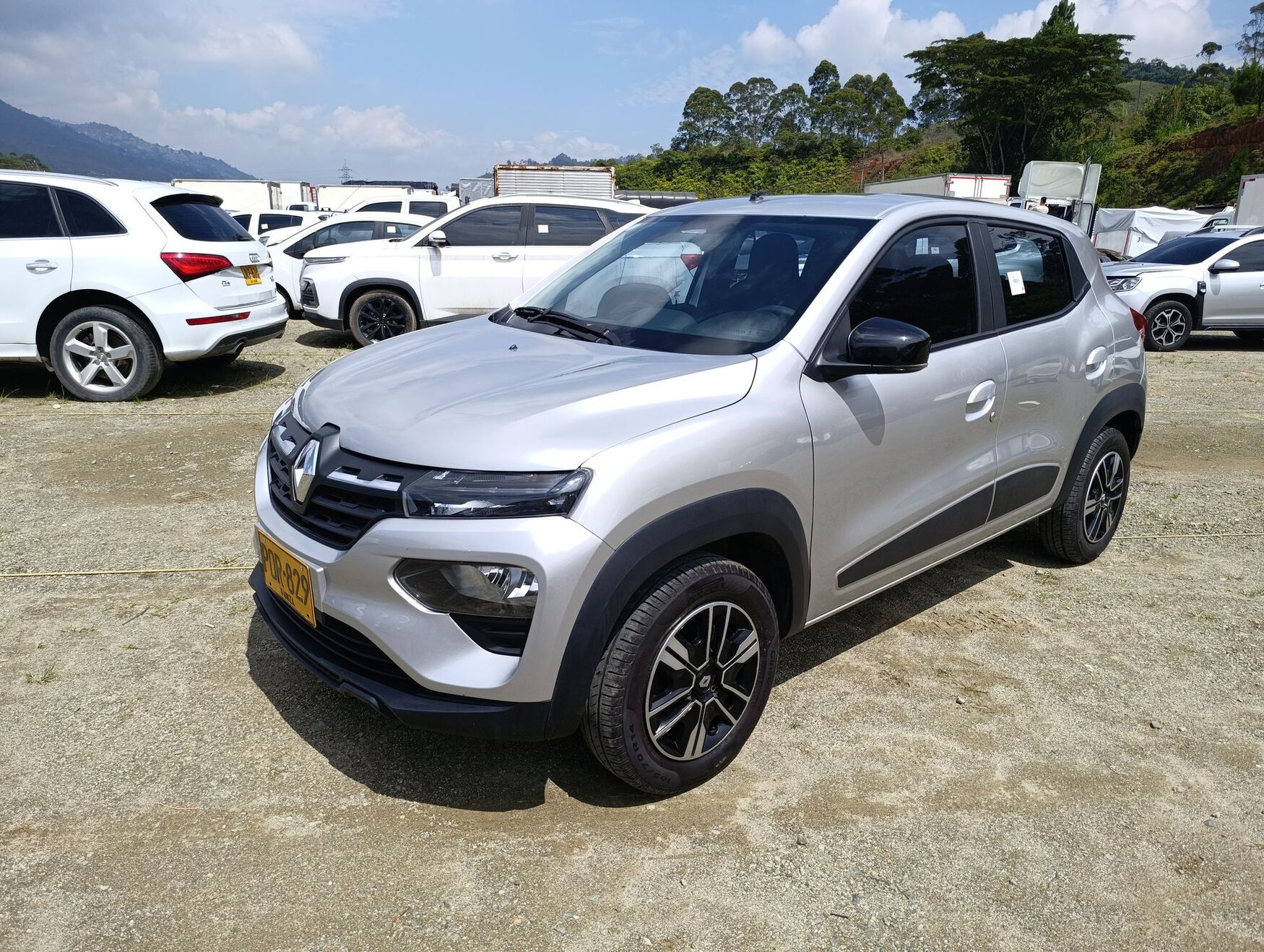 Renault - Kwid - 2025 image number 5