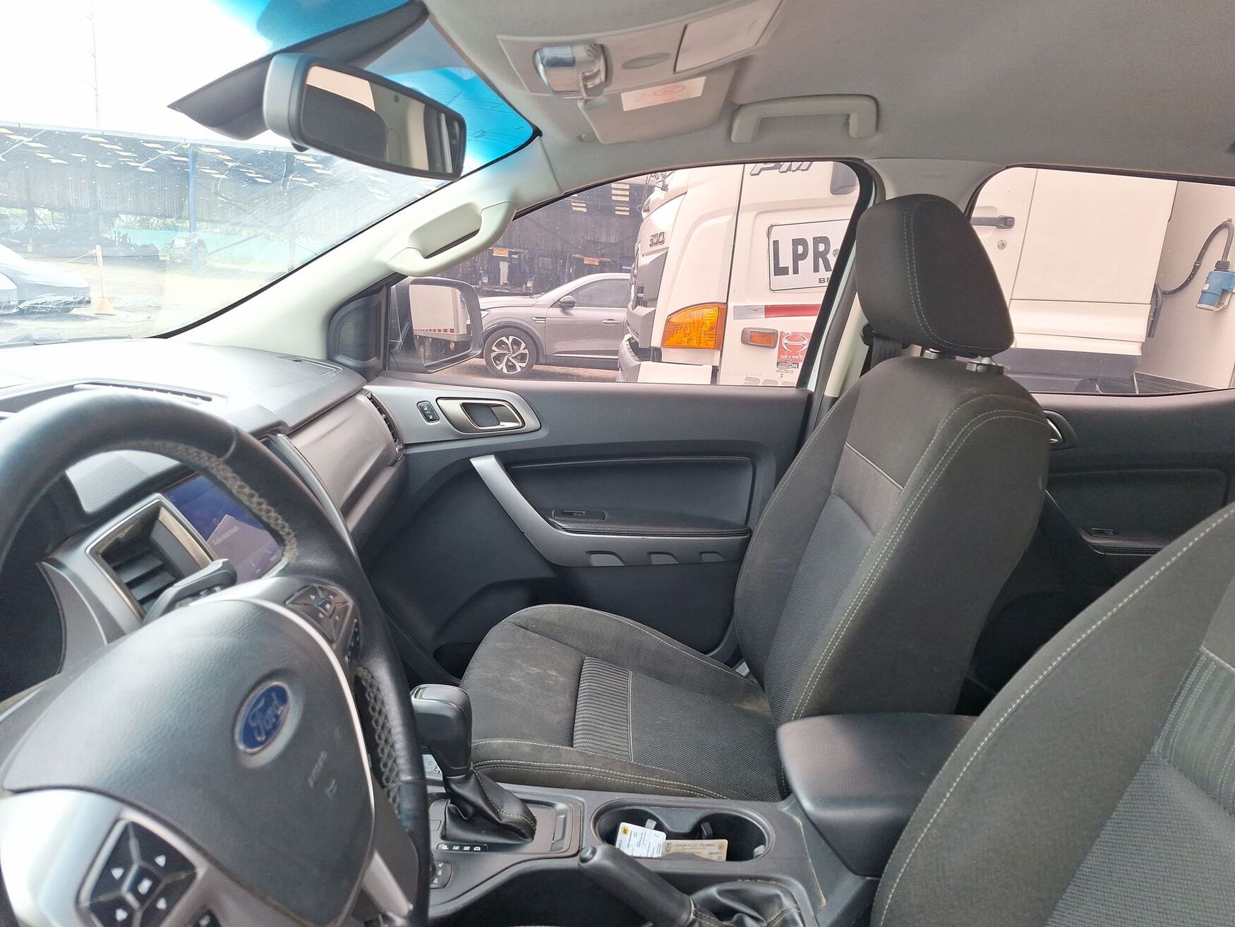 Ford - Ranger - 2023 image number 3
