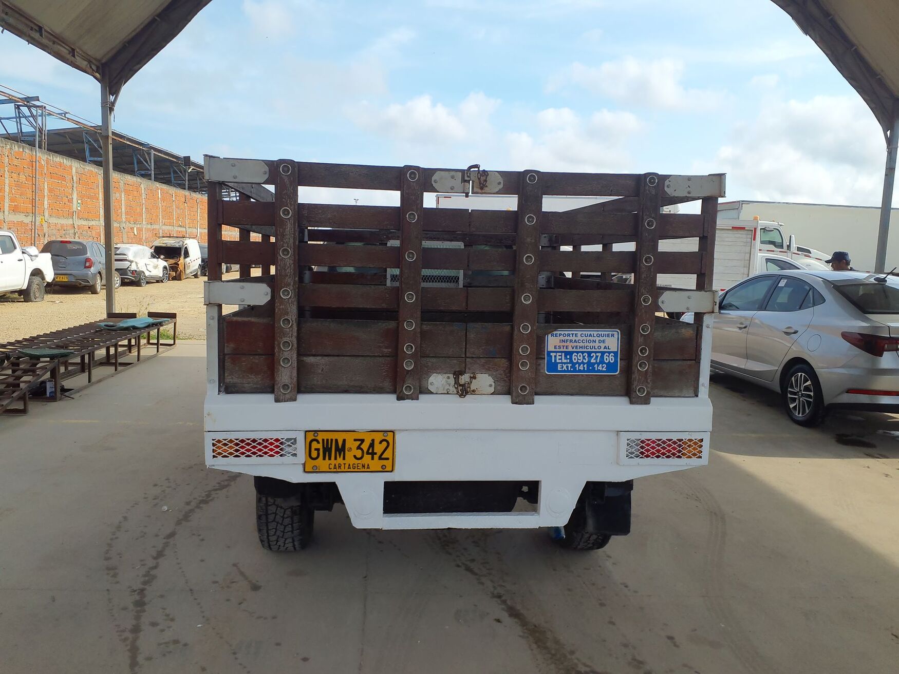 Nissan - Frontier - 2022 image number 8