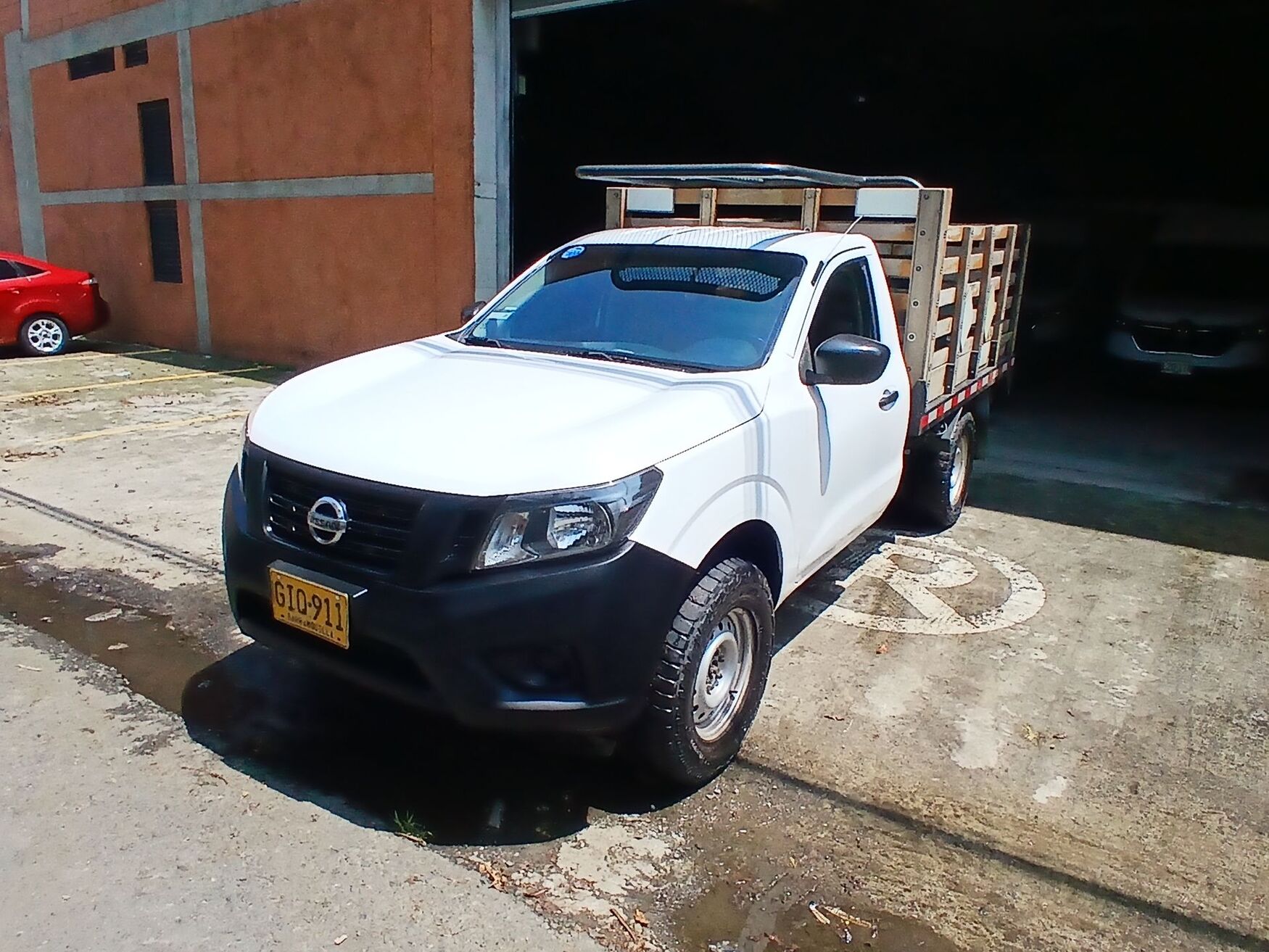 Nissan - Frontier - 2019 image number 5