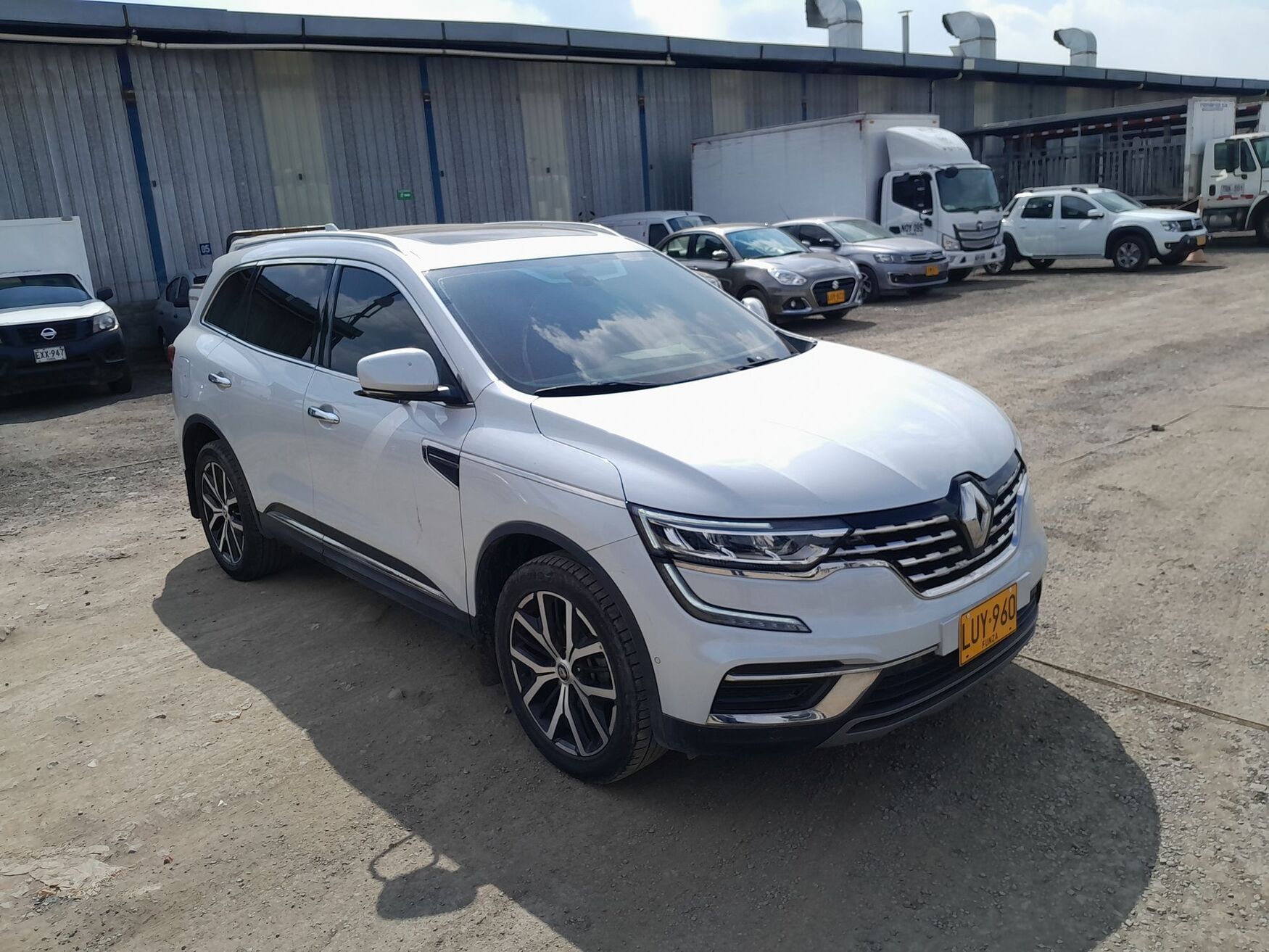 Renault - Koleos - 2023 image number 1