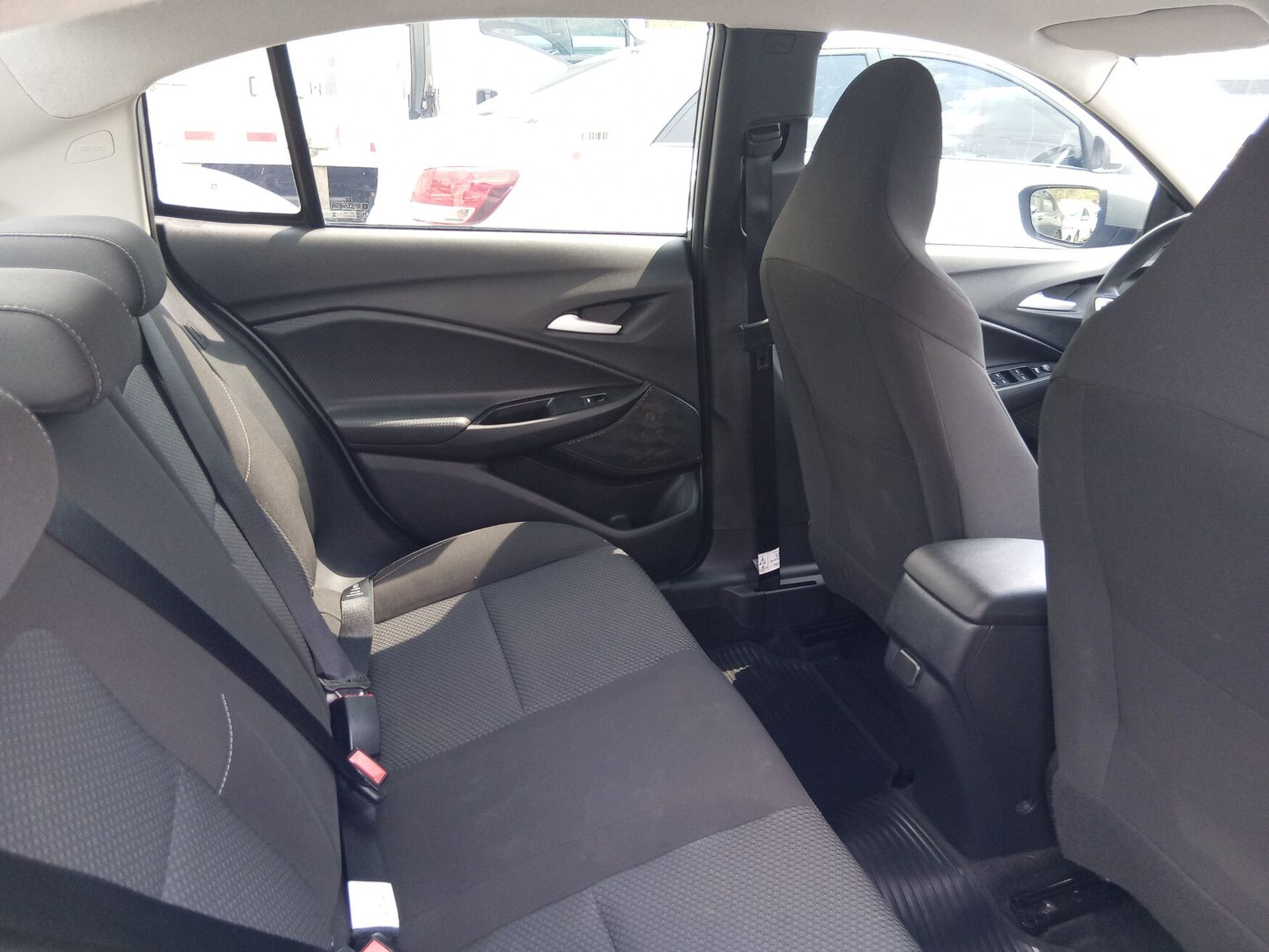 Chevrolet - Onix - 2025 image number 3