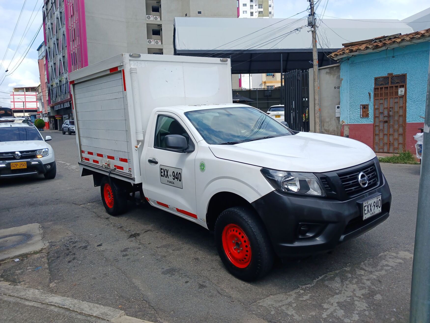 Nissan - Frontier - 2019 image number 1