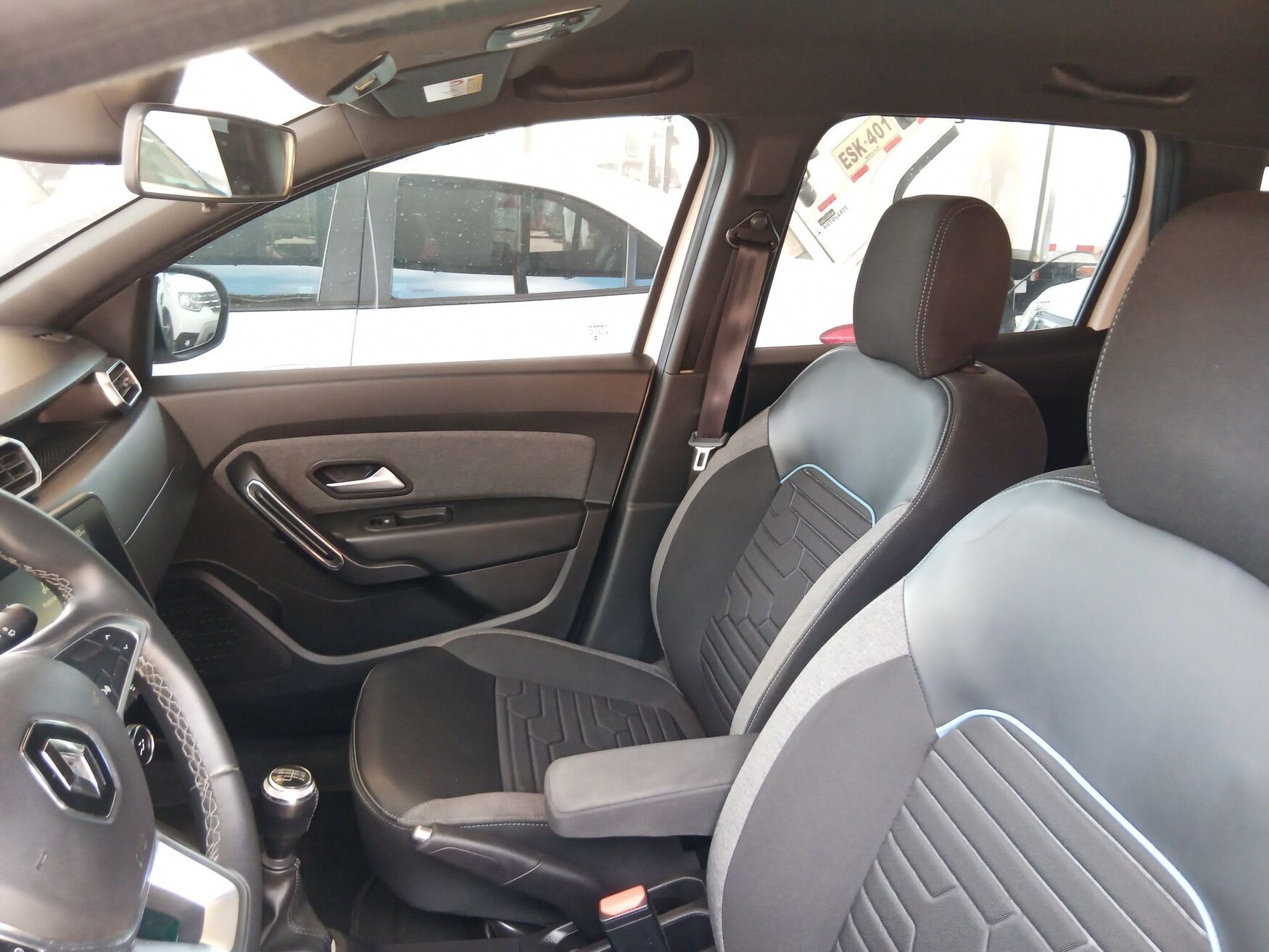 Renault - Duster - 2024 image number 3