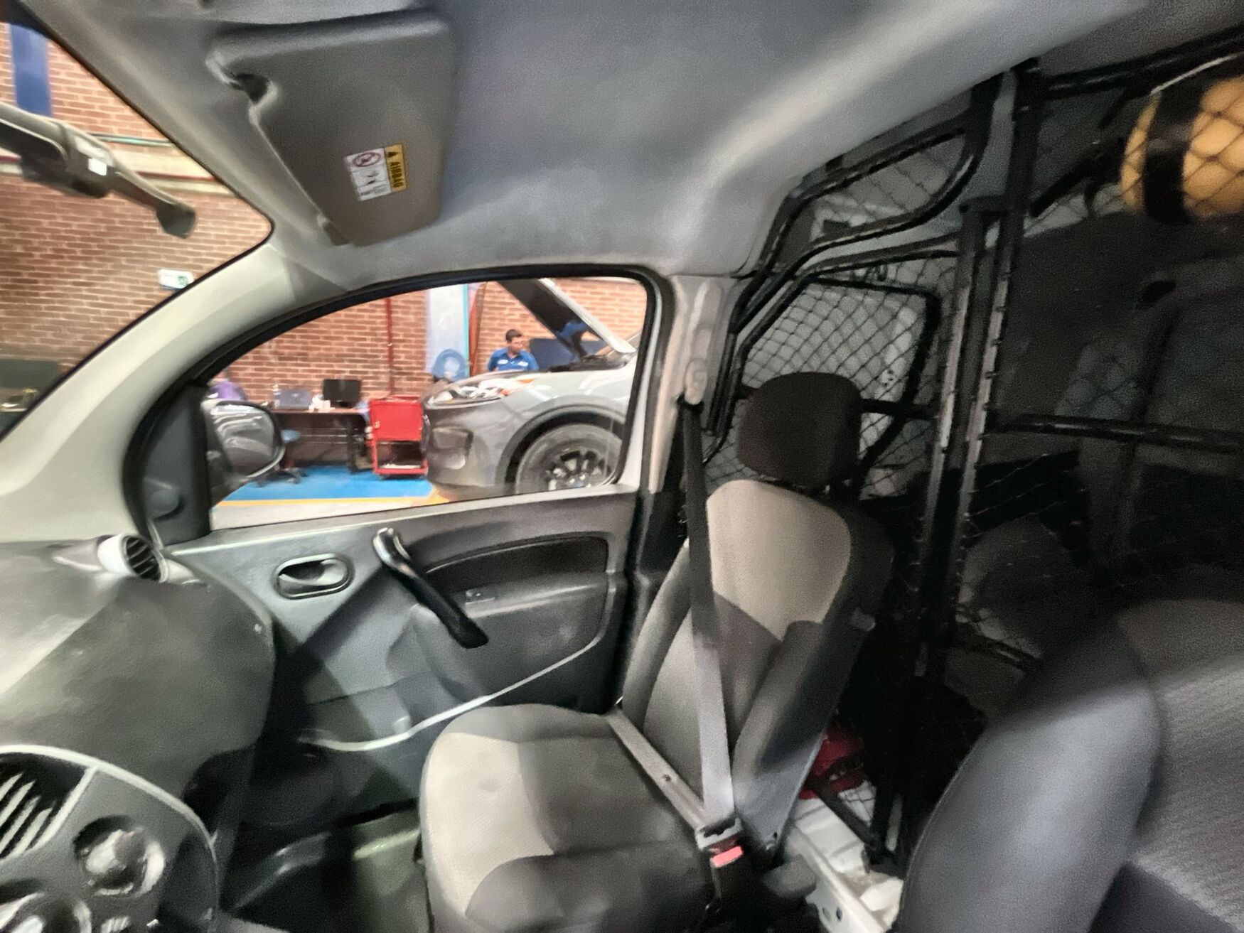 Renault - Kangoo ZE - 2020 image number 3