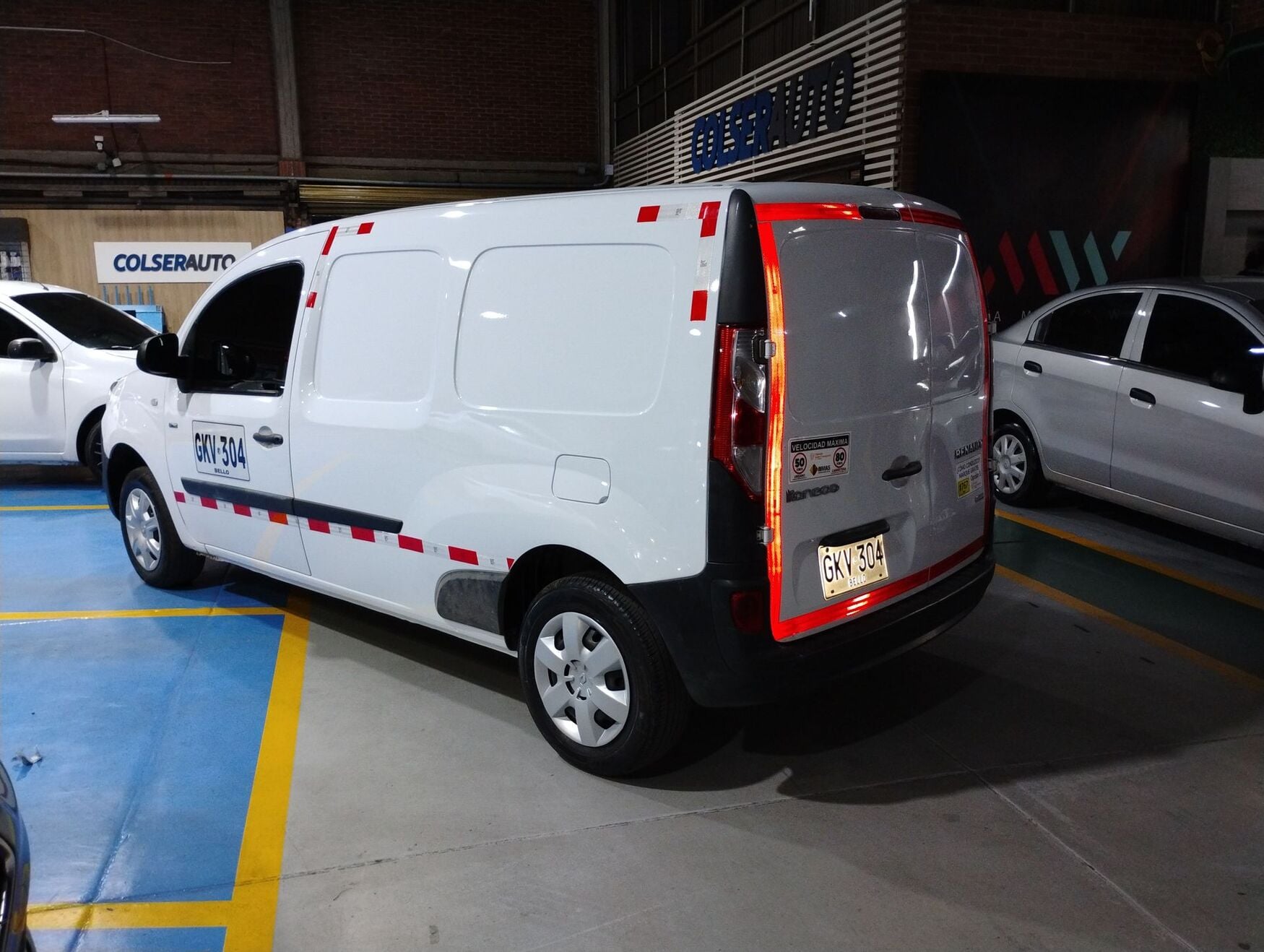 Renault - Kangoo ZE - 2020 image number 7