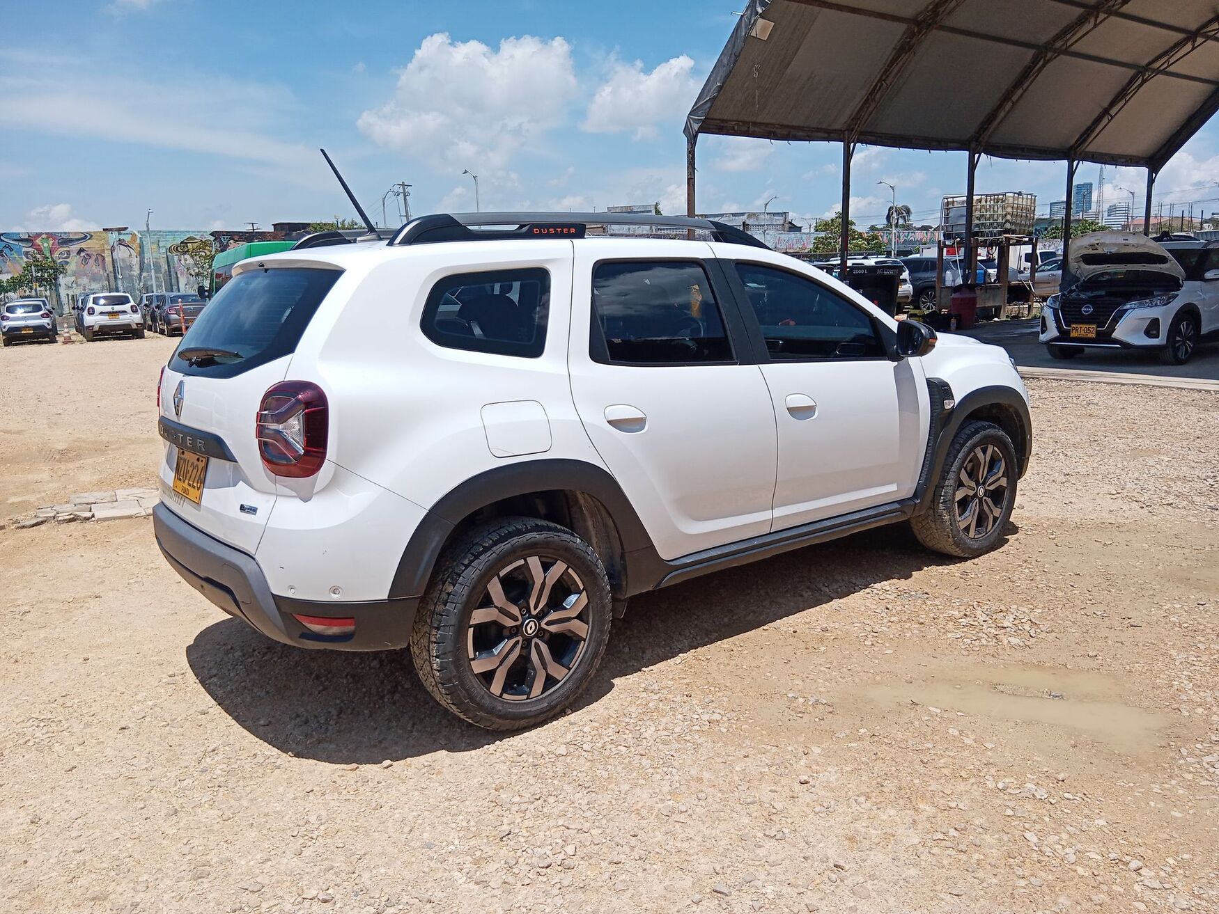 Renault - Duster - 2025 image number 9