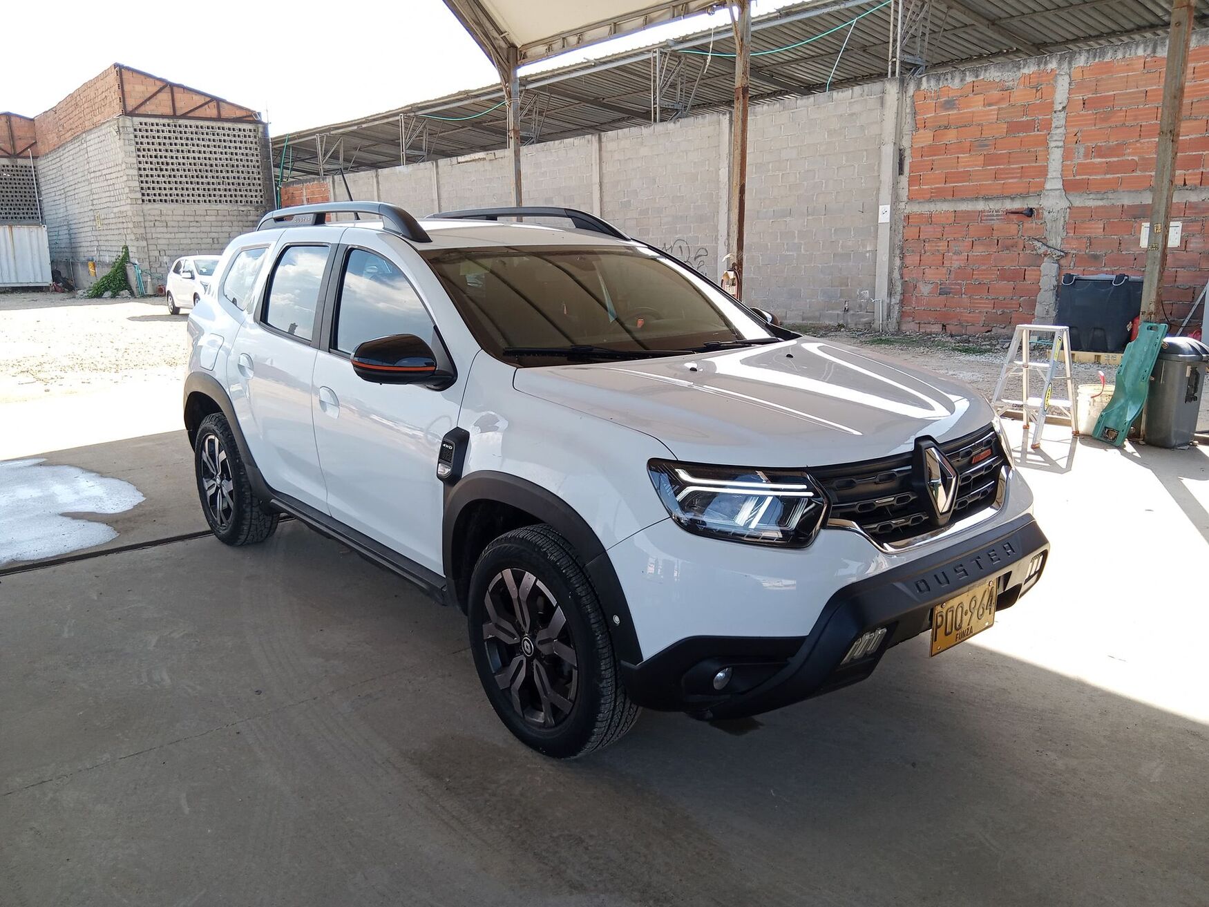 Renault - Duster - 2025 image number 1