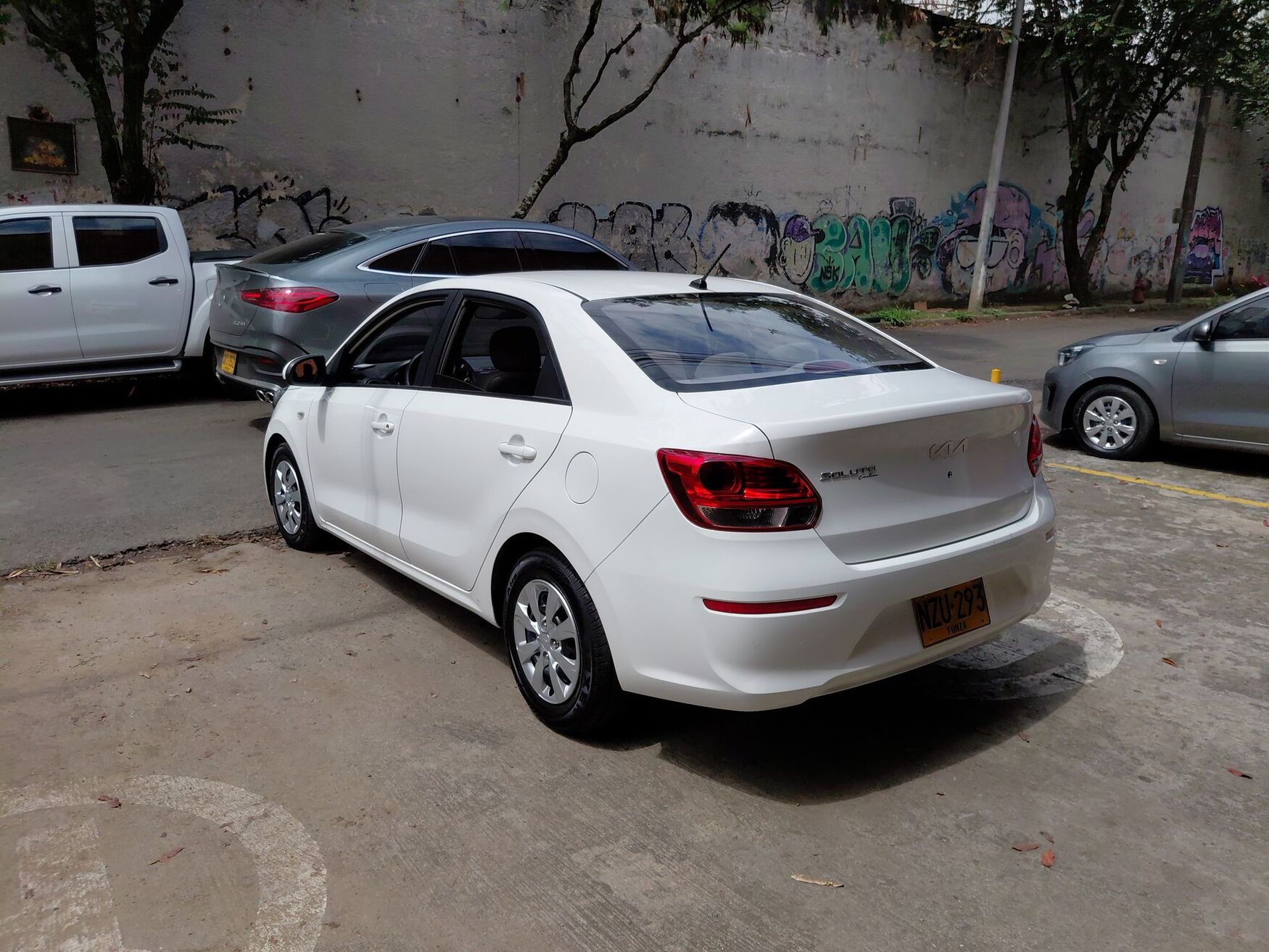 Kia - Soluto - 2025 image number 7