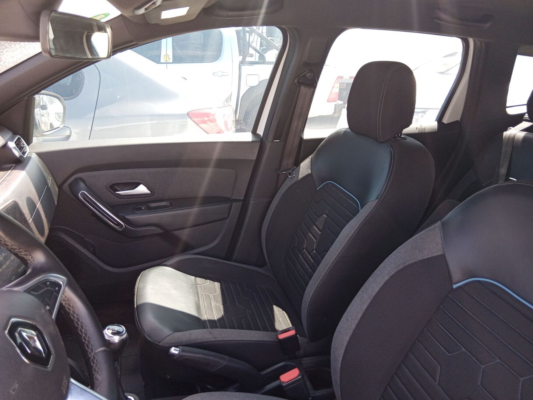 Renault - Duster - 2024 image number 3