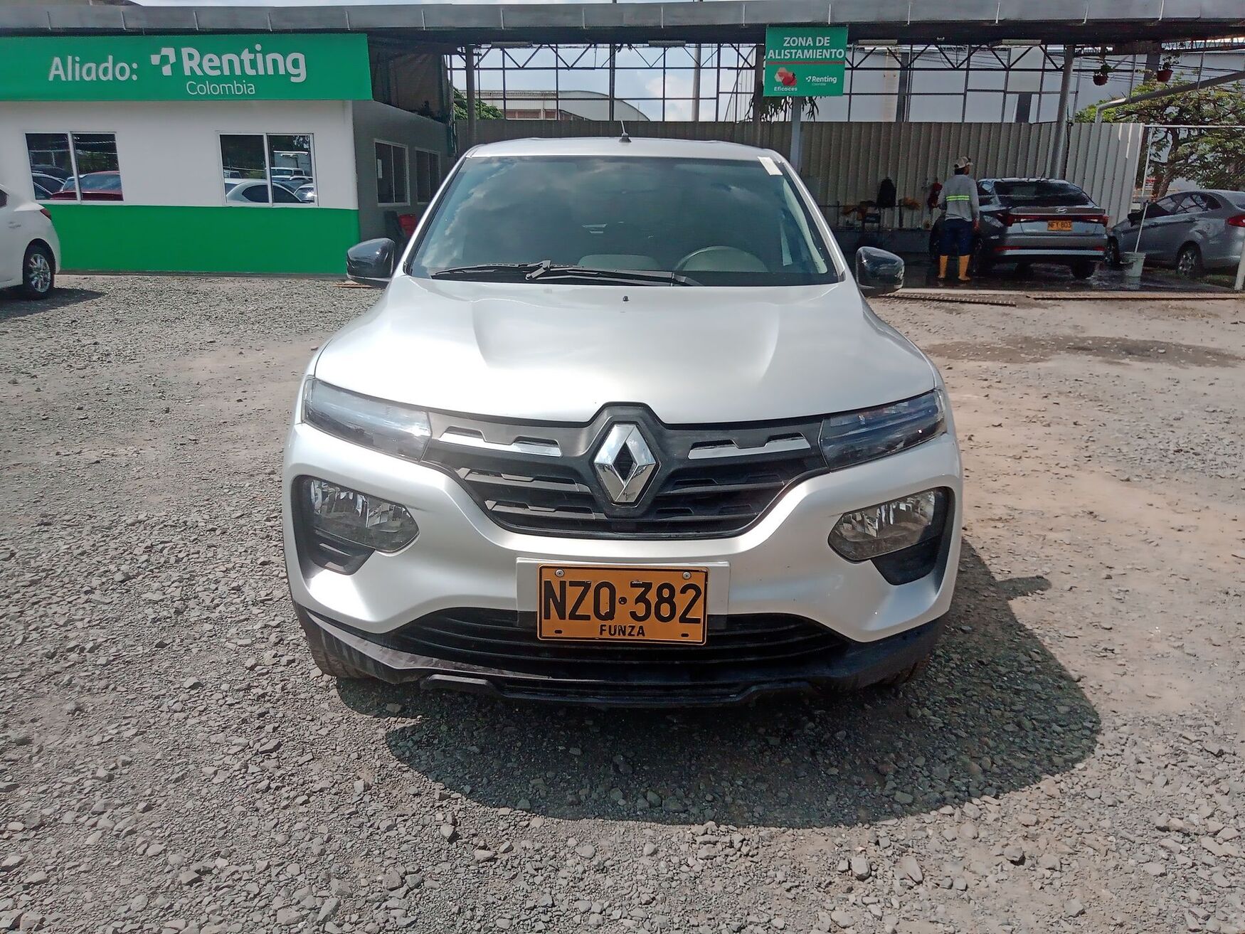 Renault - Kwid - 2025 image number 4