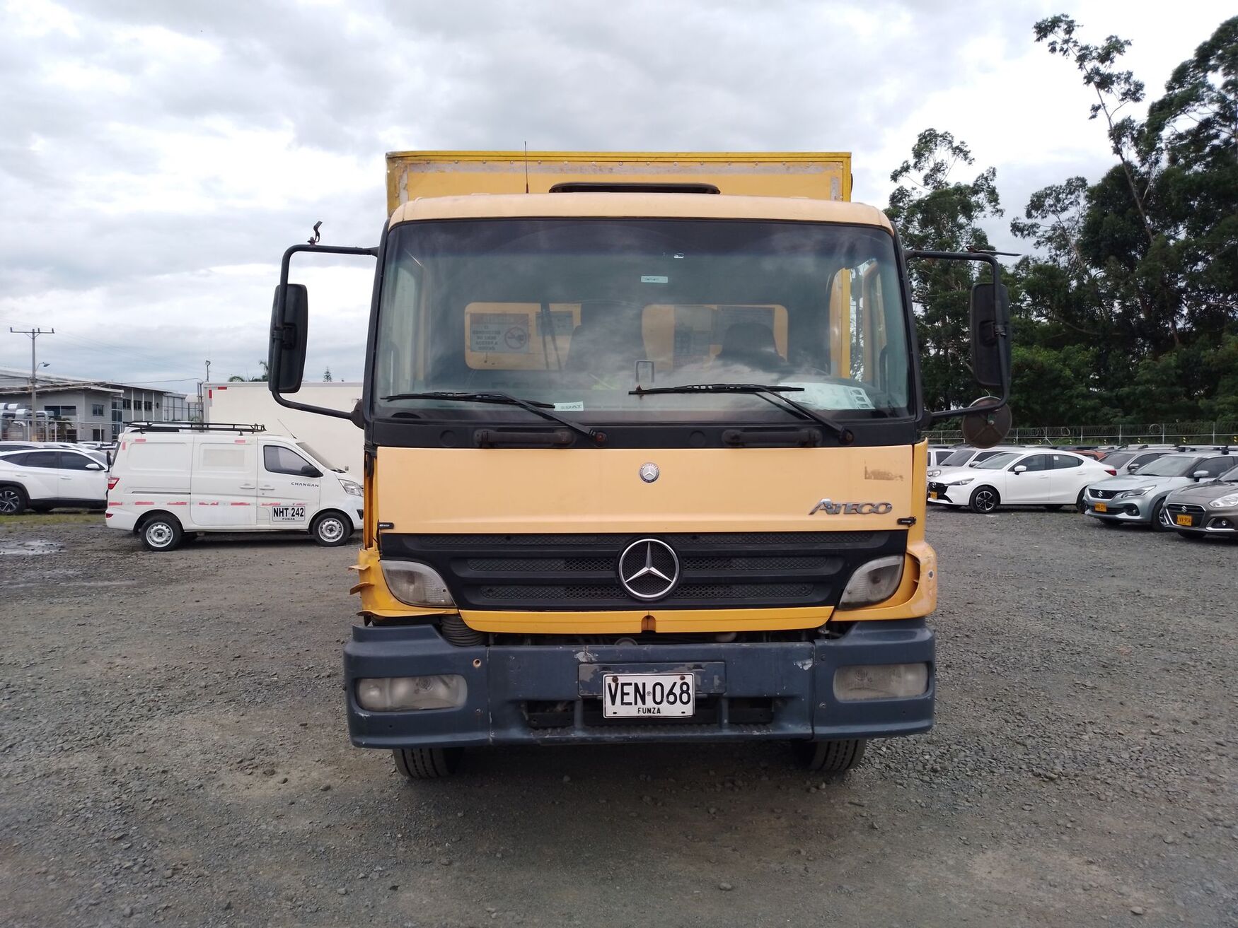 Mercedes Benz - Atego - 2008 image number 4