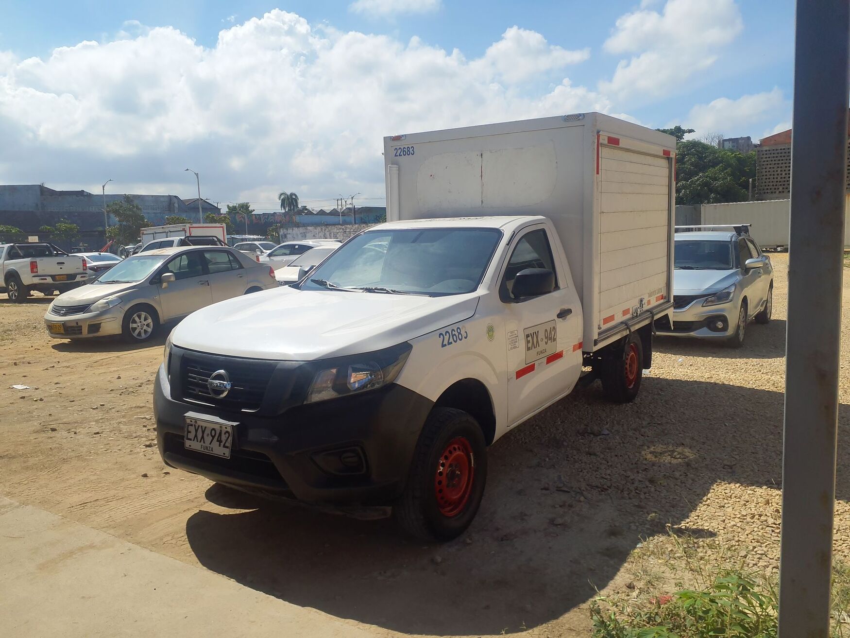 Nissan - Frontier - 2019 image number 5