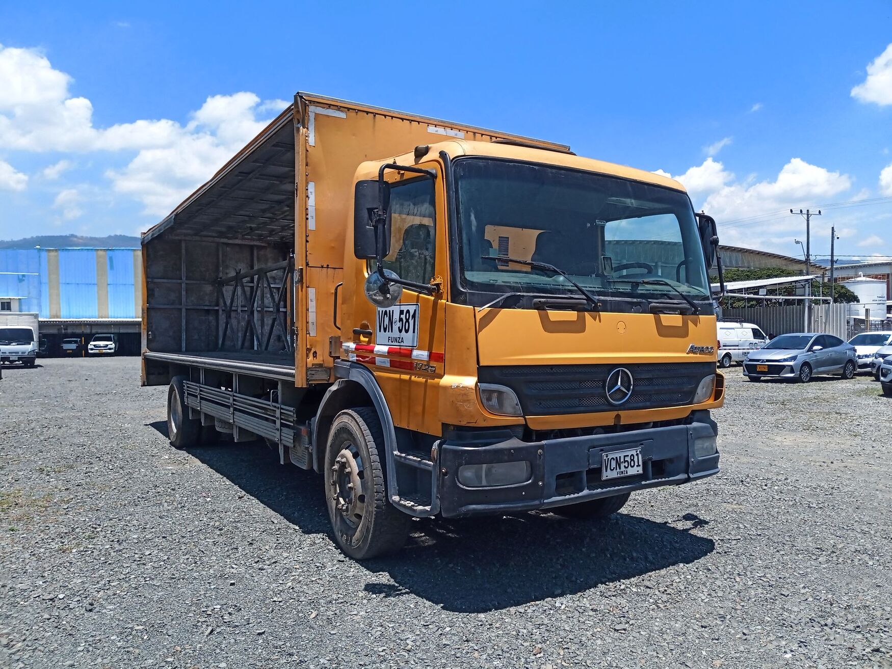 Mercedes Benz - Atego - 2008 image number 4