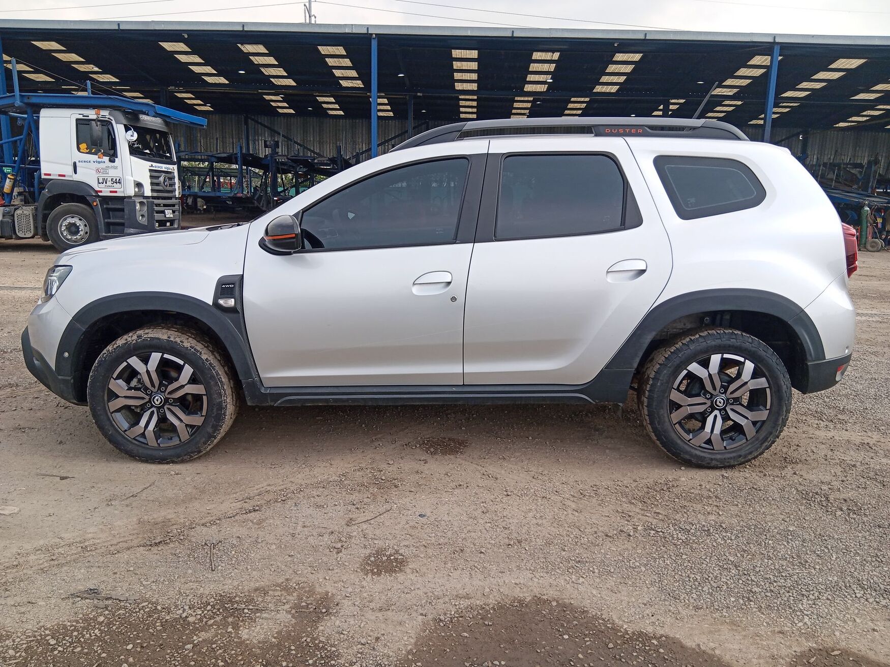 Renault - Duster - 2025 image number 6