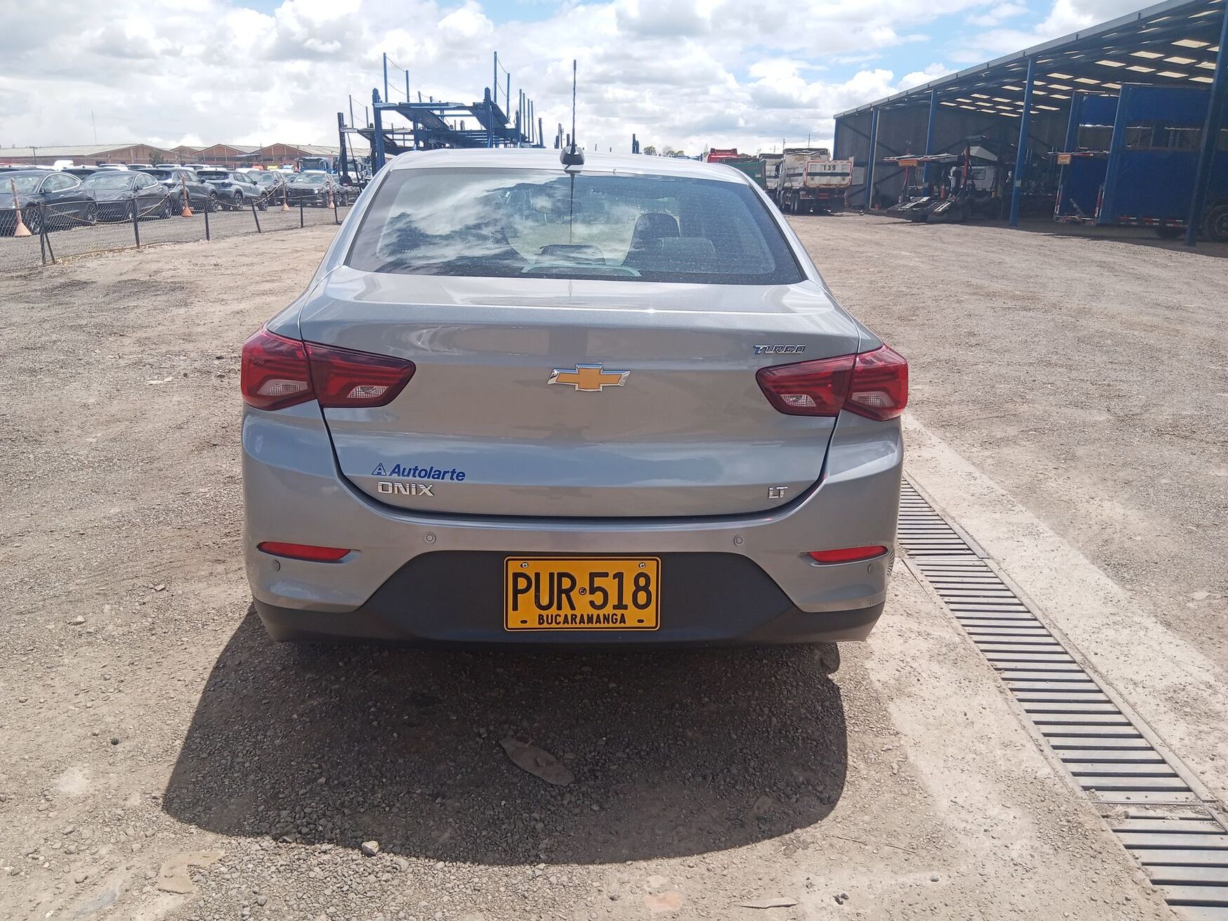 Chevrolet - Onix - 2025 image number 8