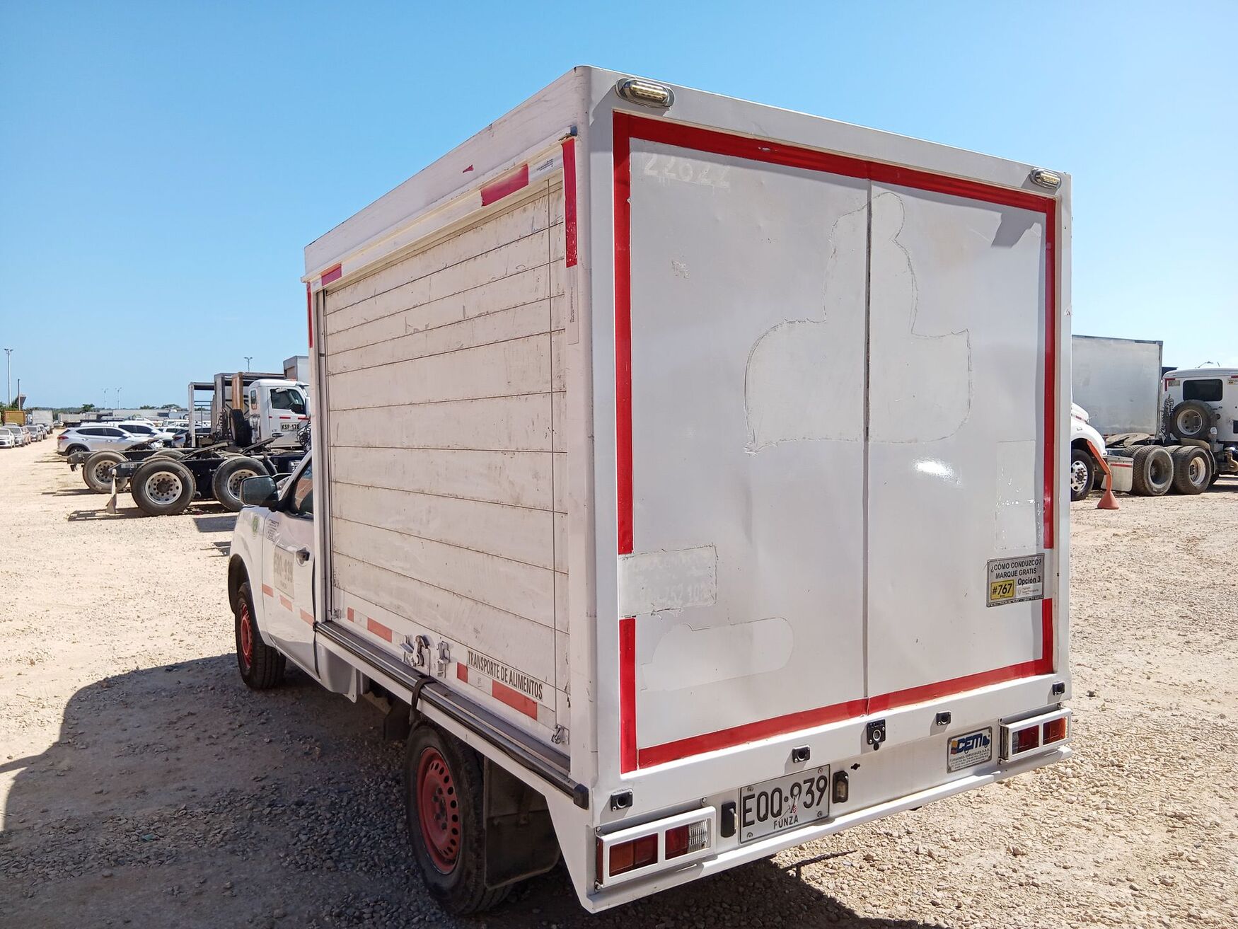 Nissan - Frontier - 2019 image number 7