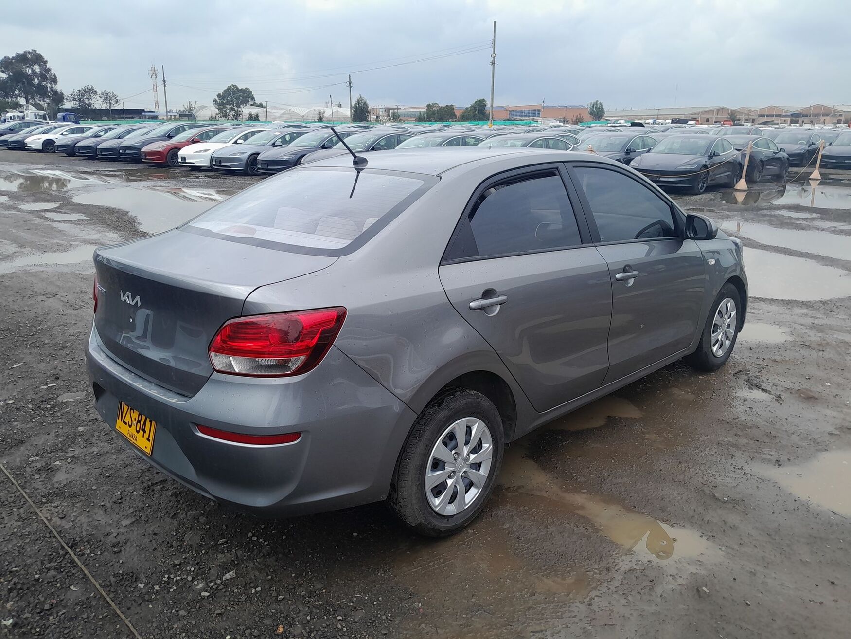 Kia - Soluto - 2026 image number 9