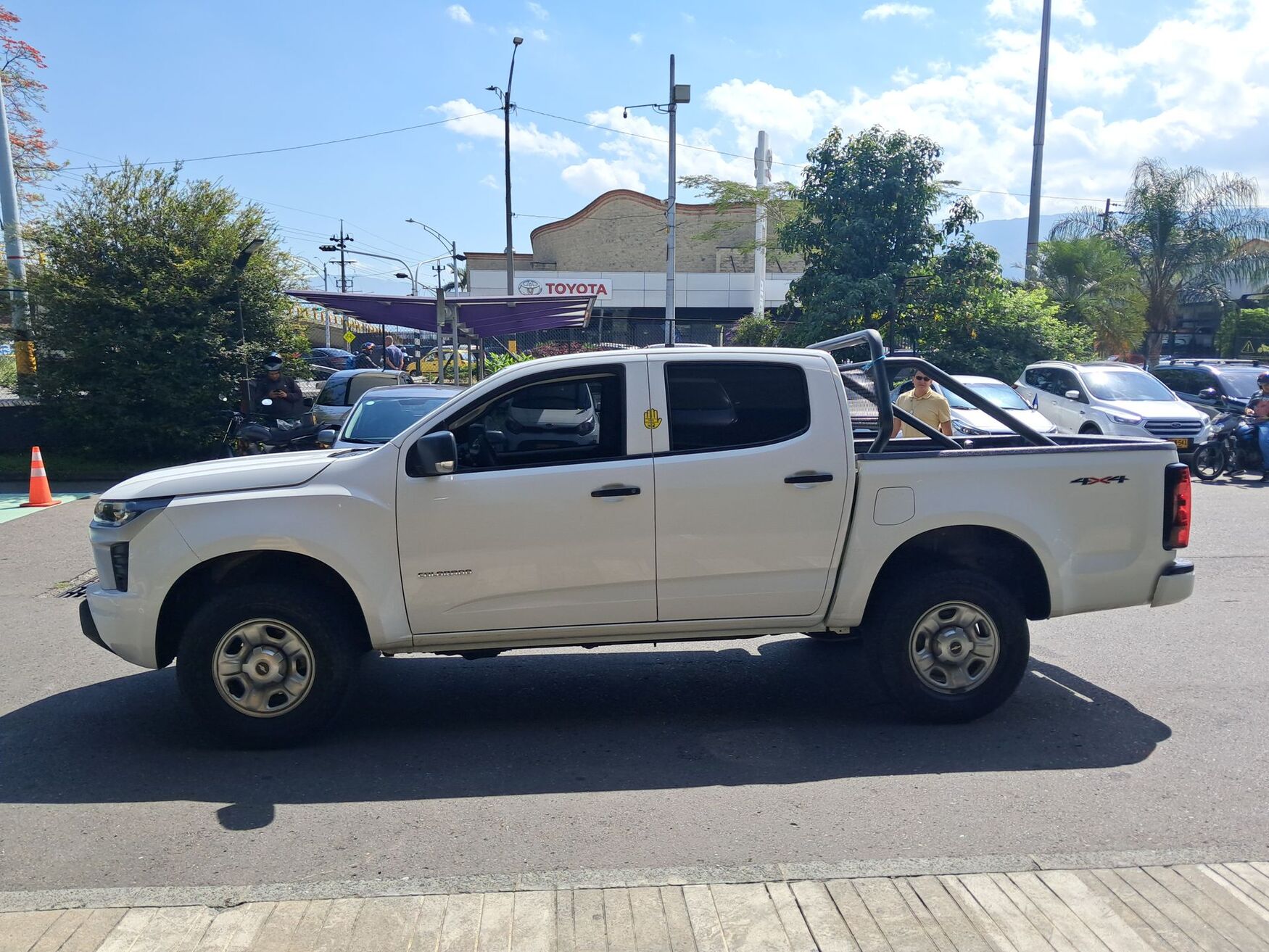 Chevrolet - Colorado - 2025 image number 6