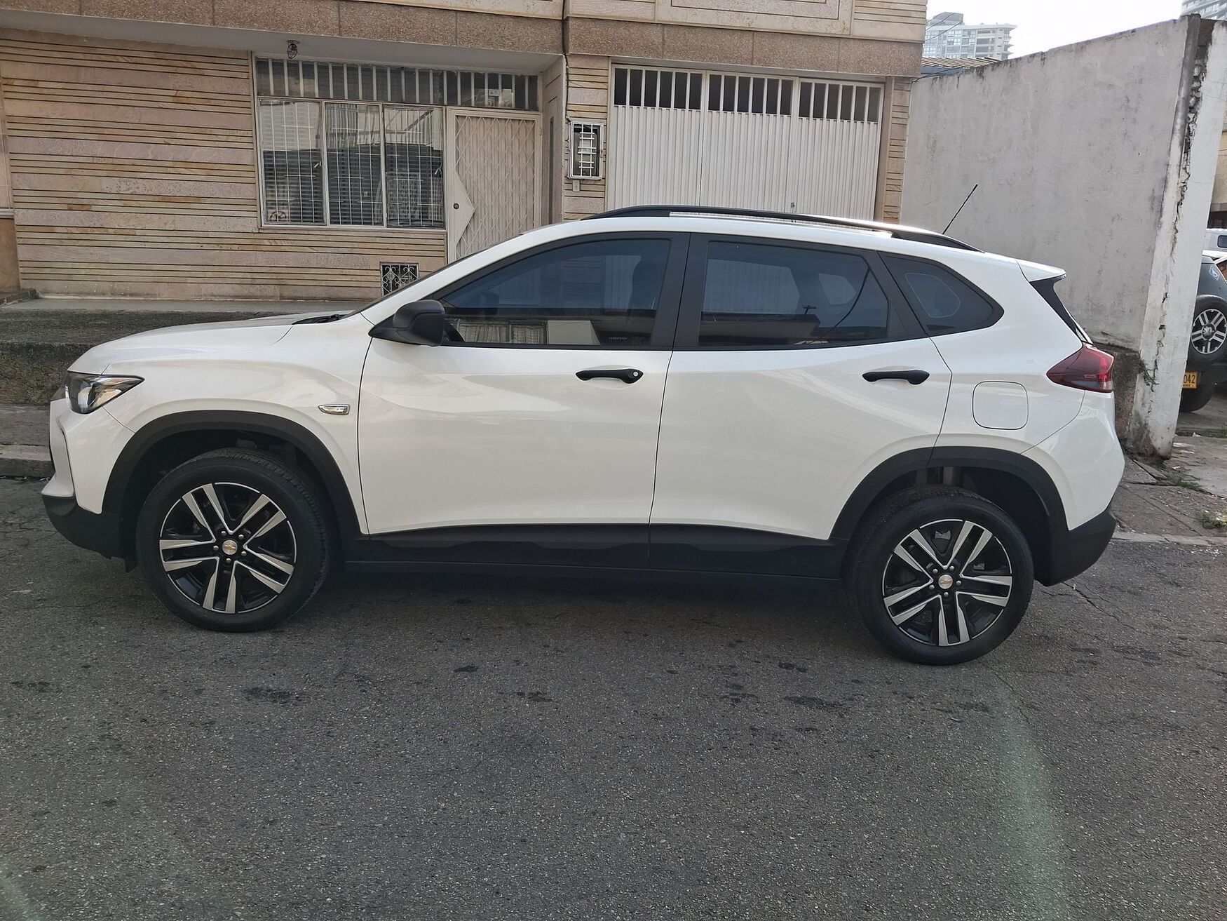 Chevrolet - Tracker - 2025 image number 6