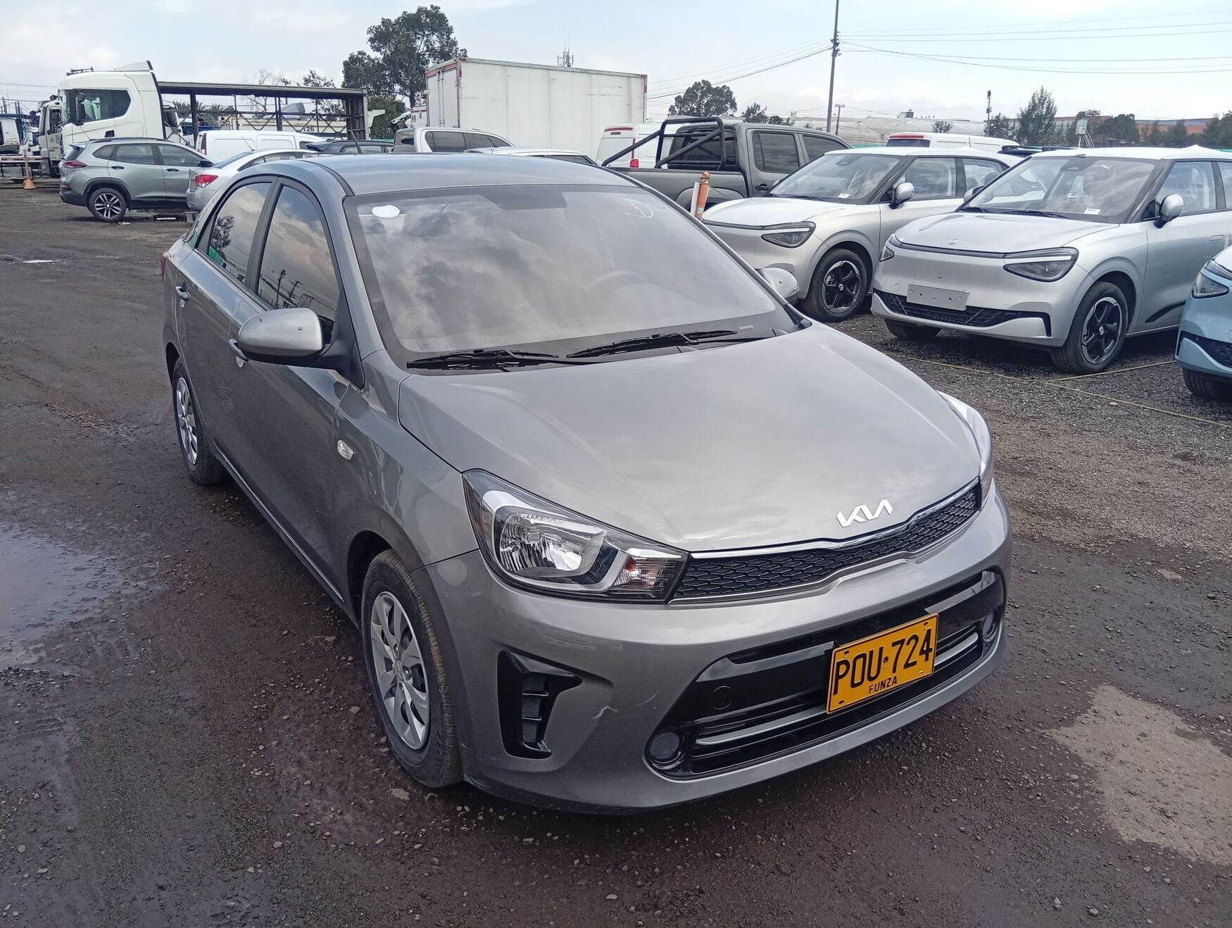 Kia - Soluto - 2026 image number 1