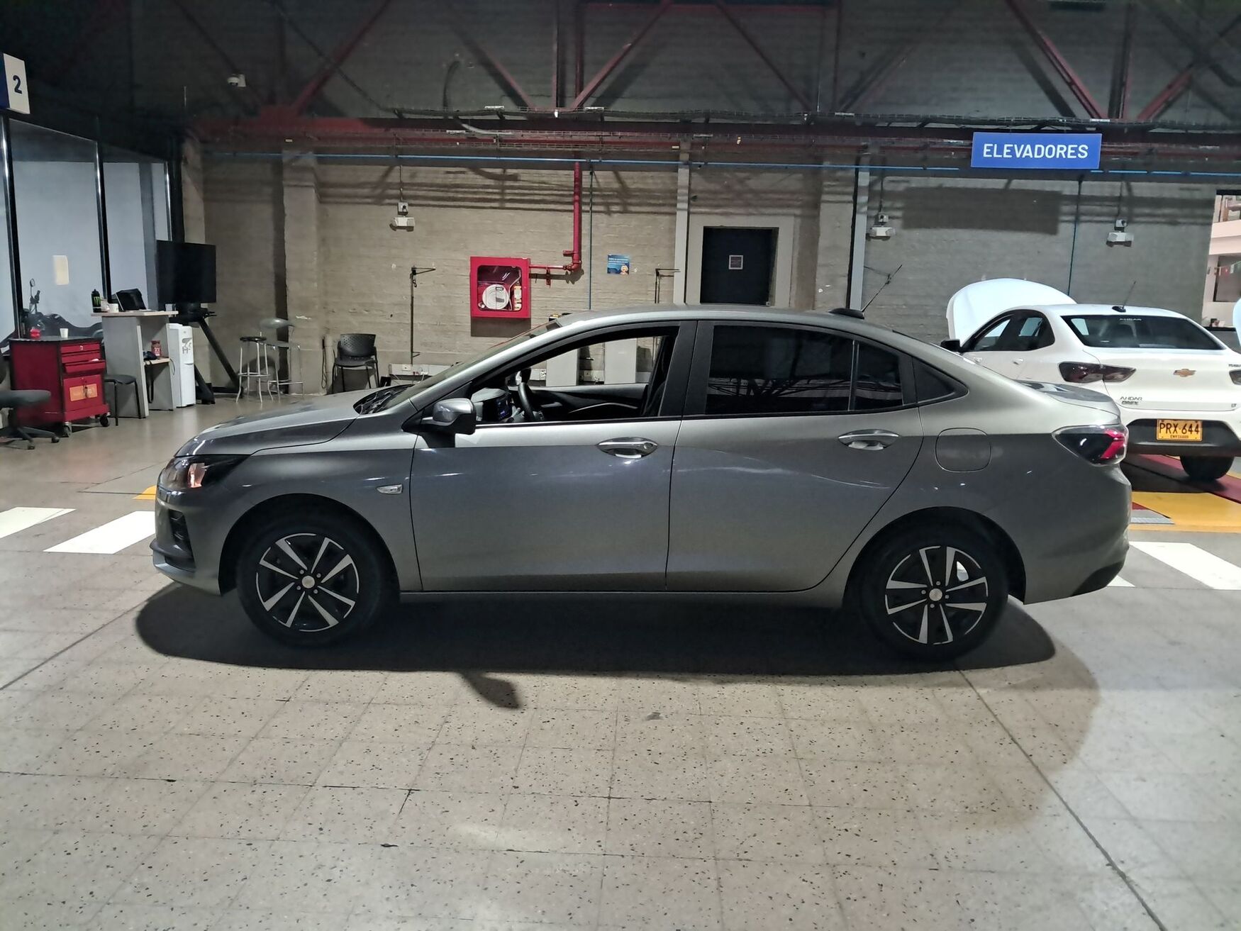 Chevrolet - Onix - 2026 image number 6