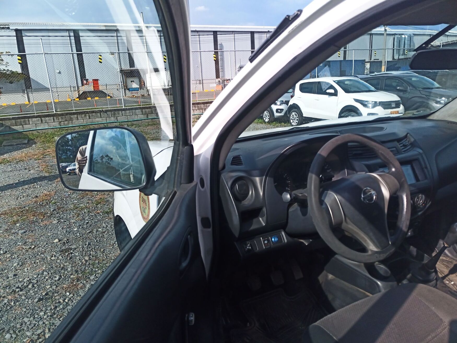 Nissan - Frontier - 2019 image number 3