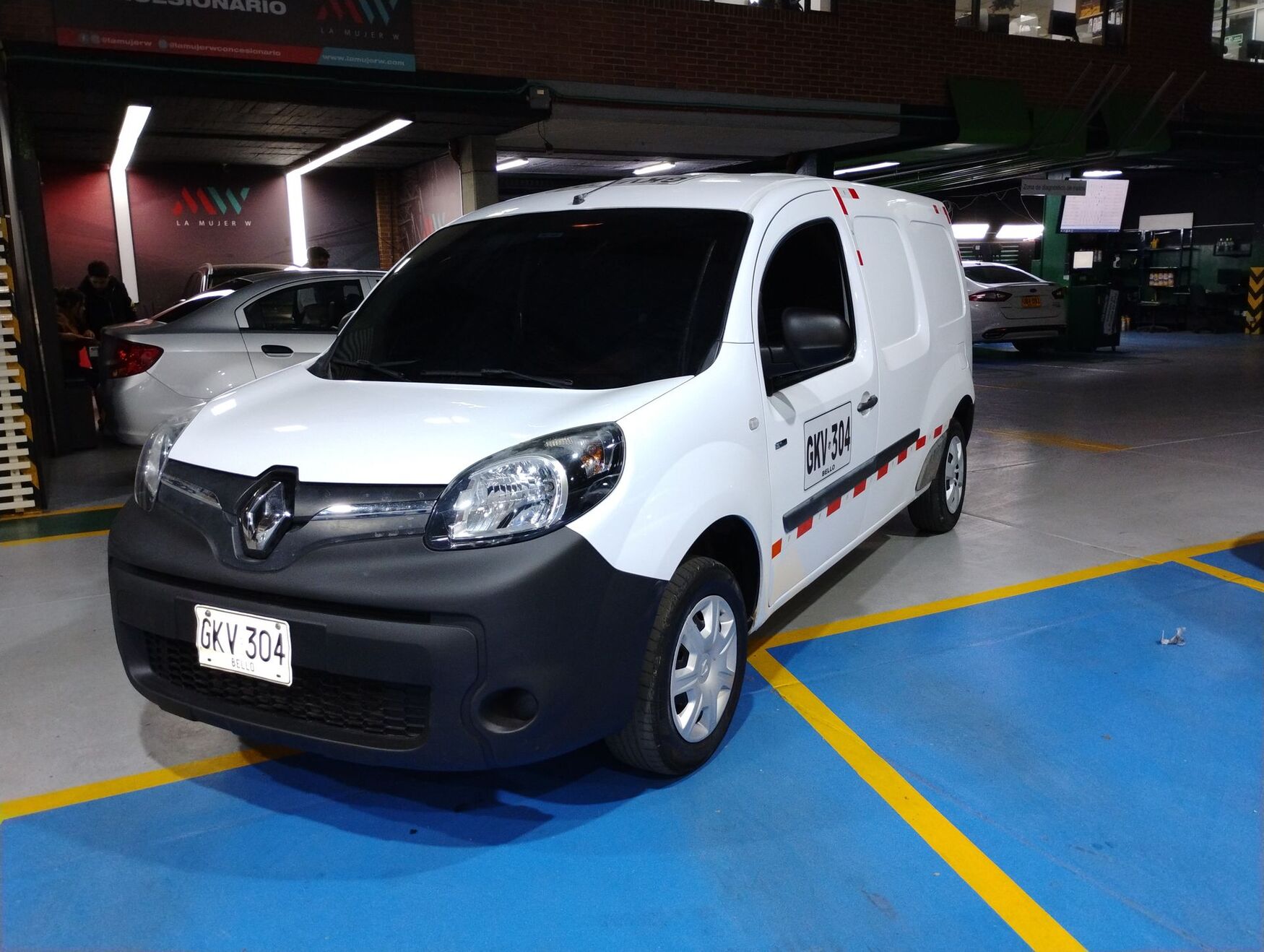 Renault - Kangoo ZE - 2020 image number 5