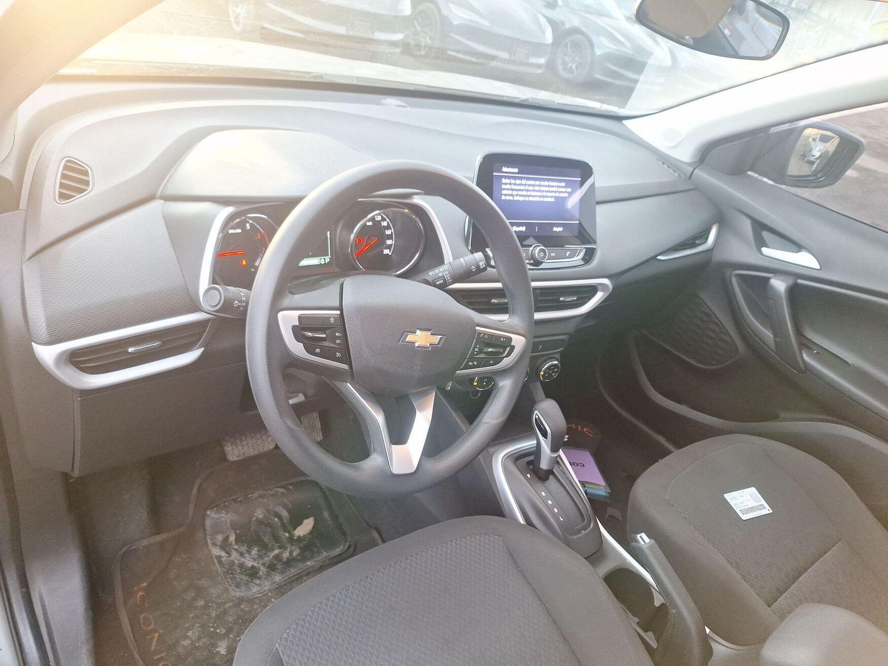 Chevrolet - Tracker - 2025 image number 11