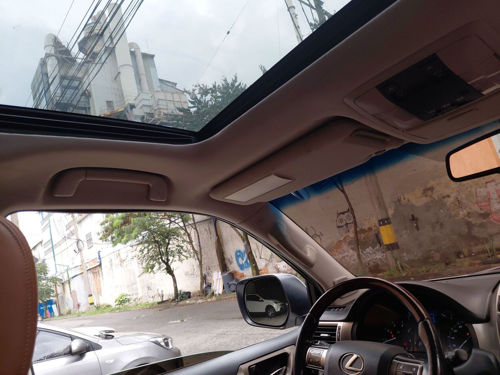 Lexus - GX 460 - 2016 image number 2