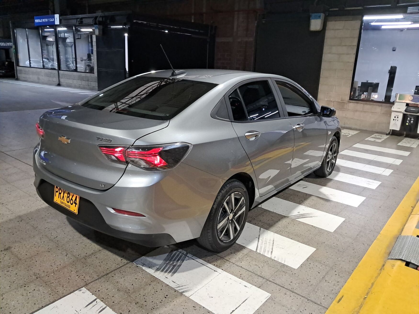 Chevrolet - Onix - 2026 image number 9