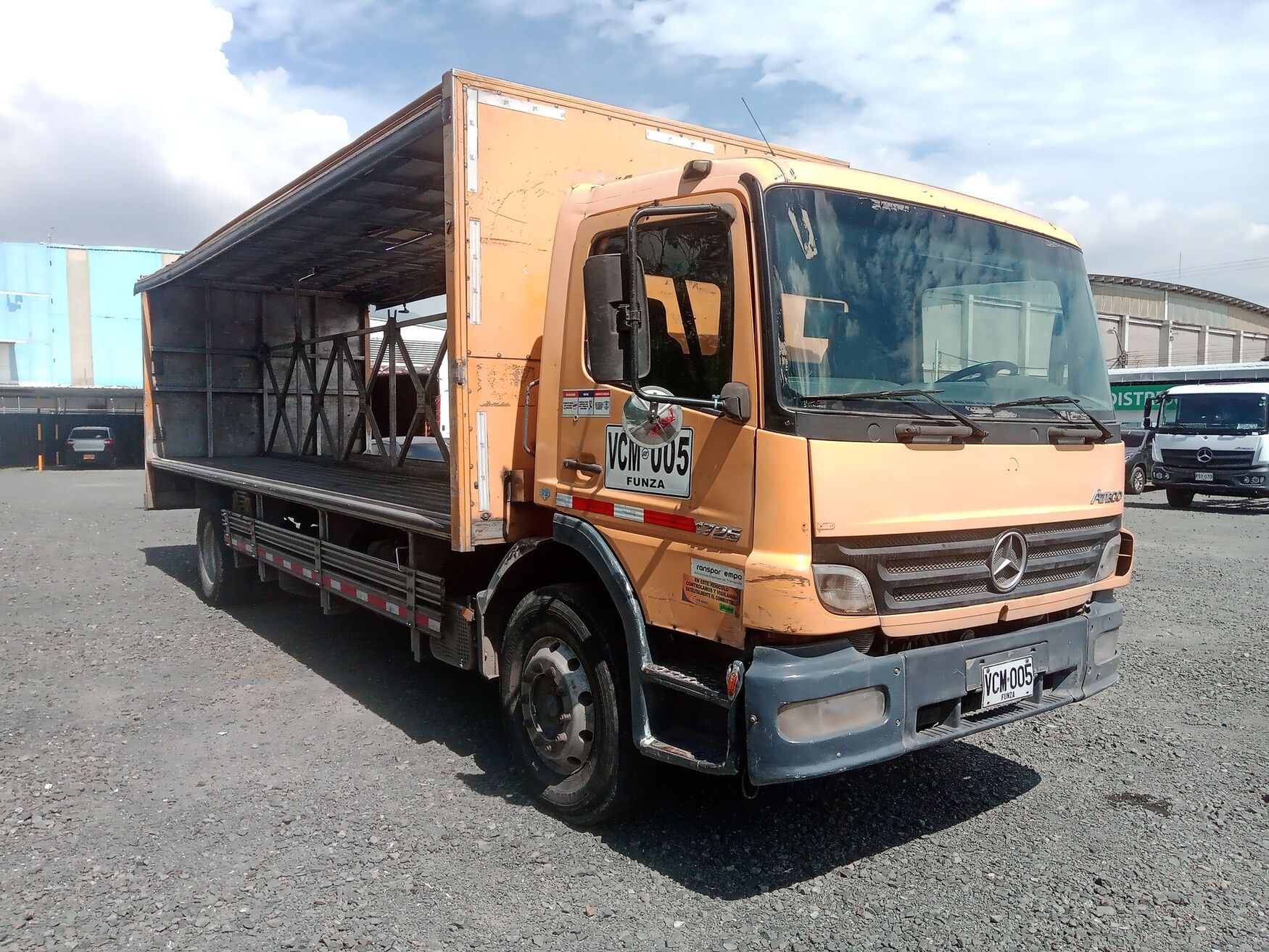 Mercedes Benz - Atego - 2007 image number 4