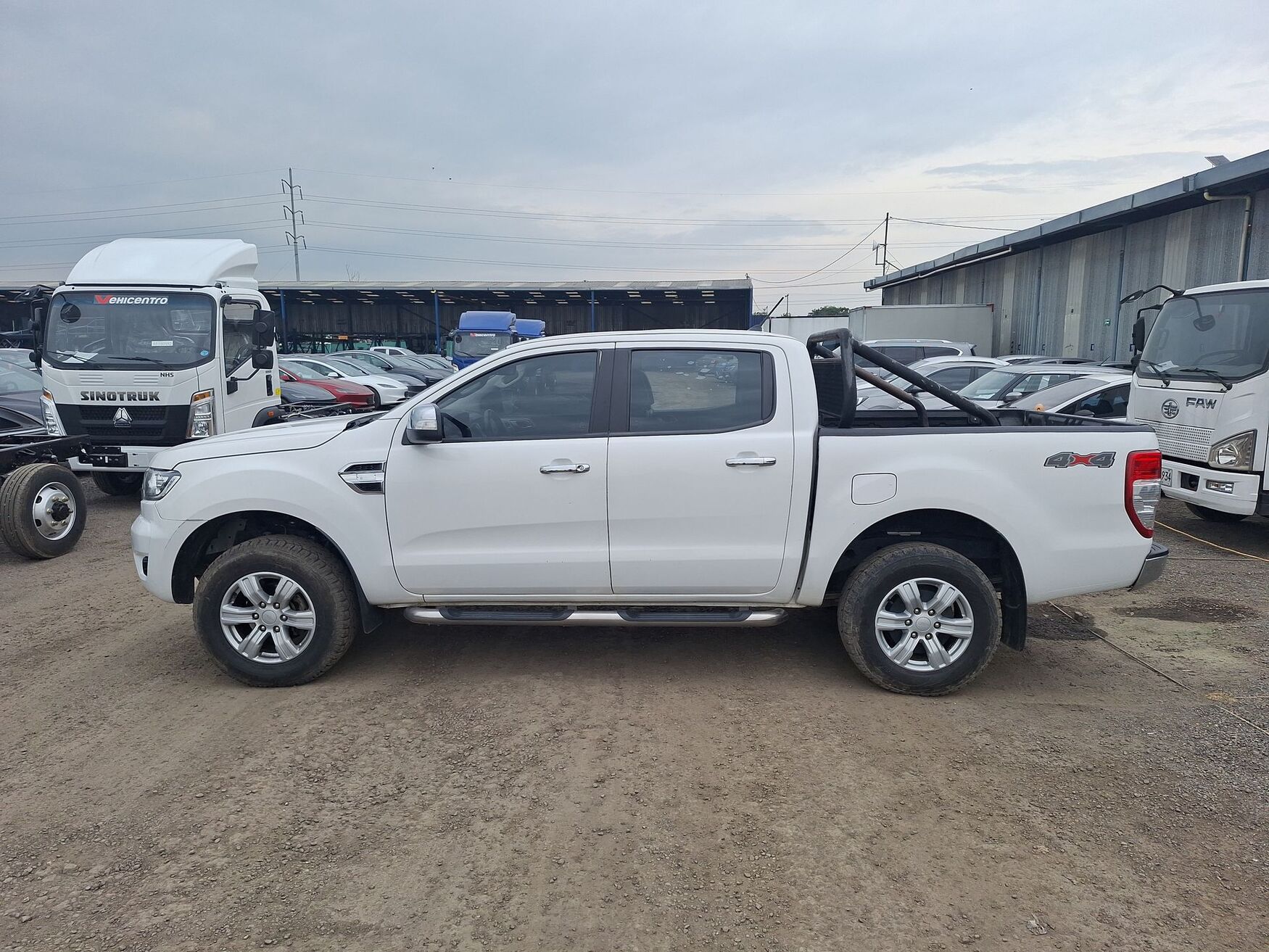 Ford - Ranger - 2023 image number 6