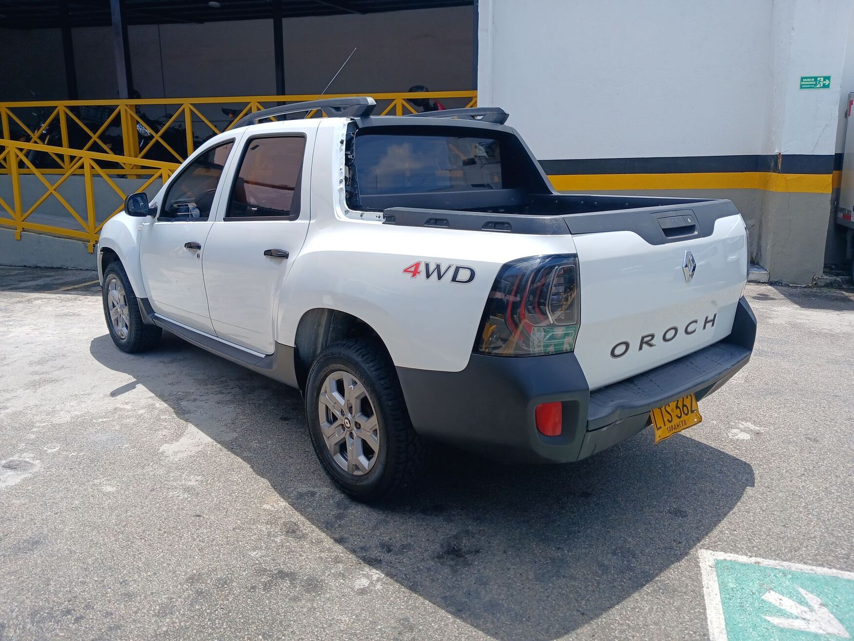 Renault - Oroch - 2024 image number 7