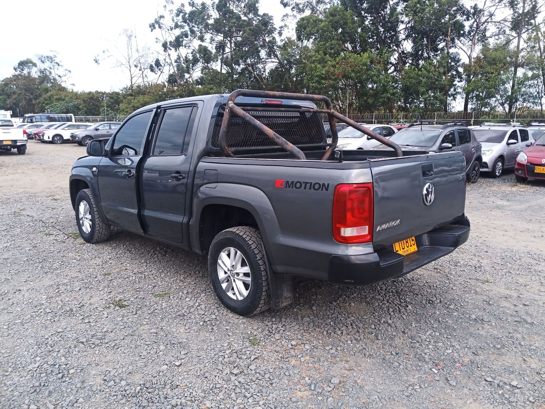 Volkswagen - Amarok - 2023 image number 7