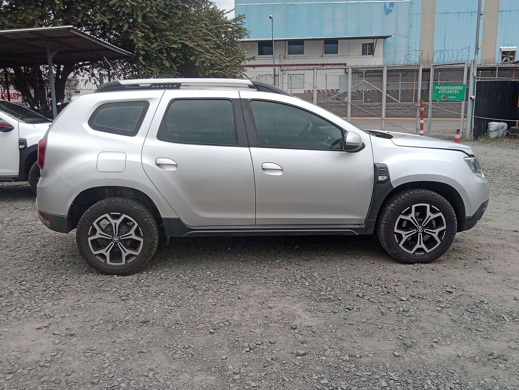 Renault - Duster - 2023 image number 10